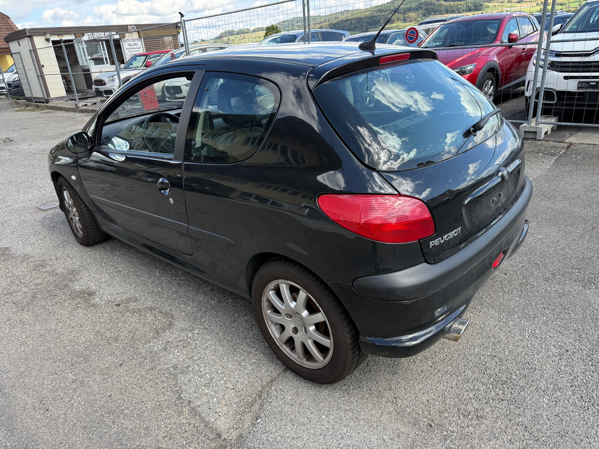 PEUGEOT 206 2.0 16V GTI-image-2