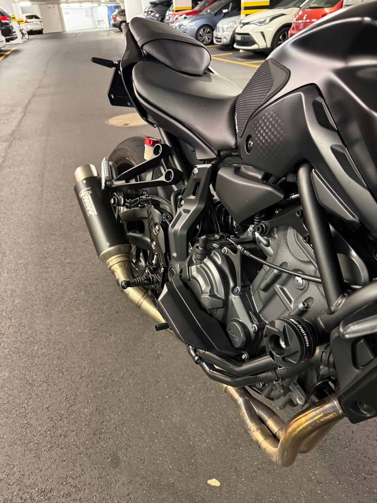 YAMAHA MT-07-image-2