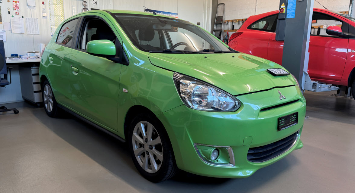 MITSUBISHI Space Star 1.2 Invite-showroom-element-1
