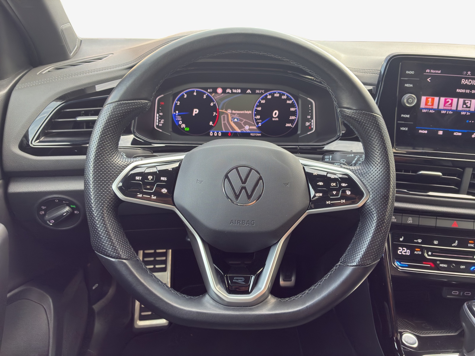 VW T-Roc 1.5 TSI EVO R-Line DSG-image-9