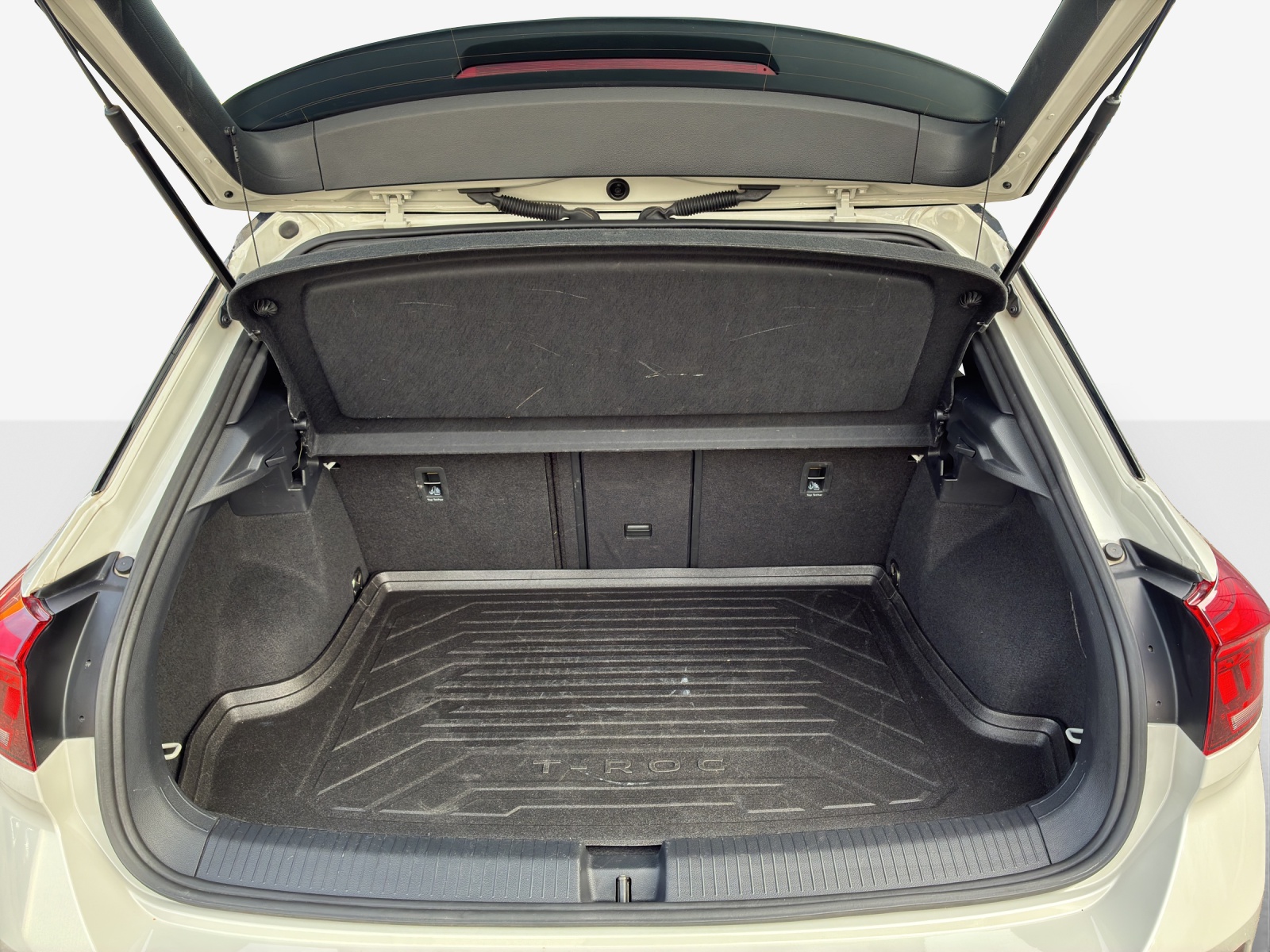 VW T-Roc 1.5 TSI EVO R-Line DSG-image-12