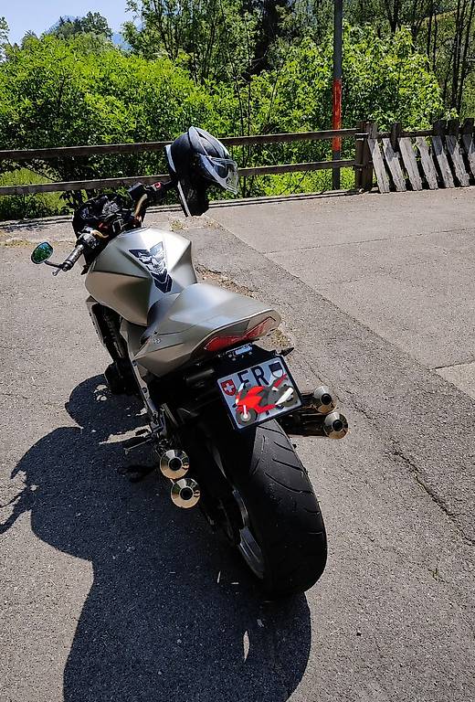 KAWASAKI Z 1000-image-2
