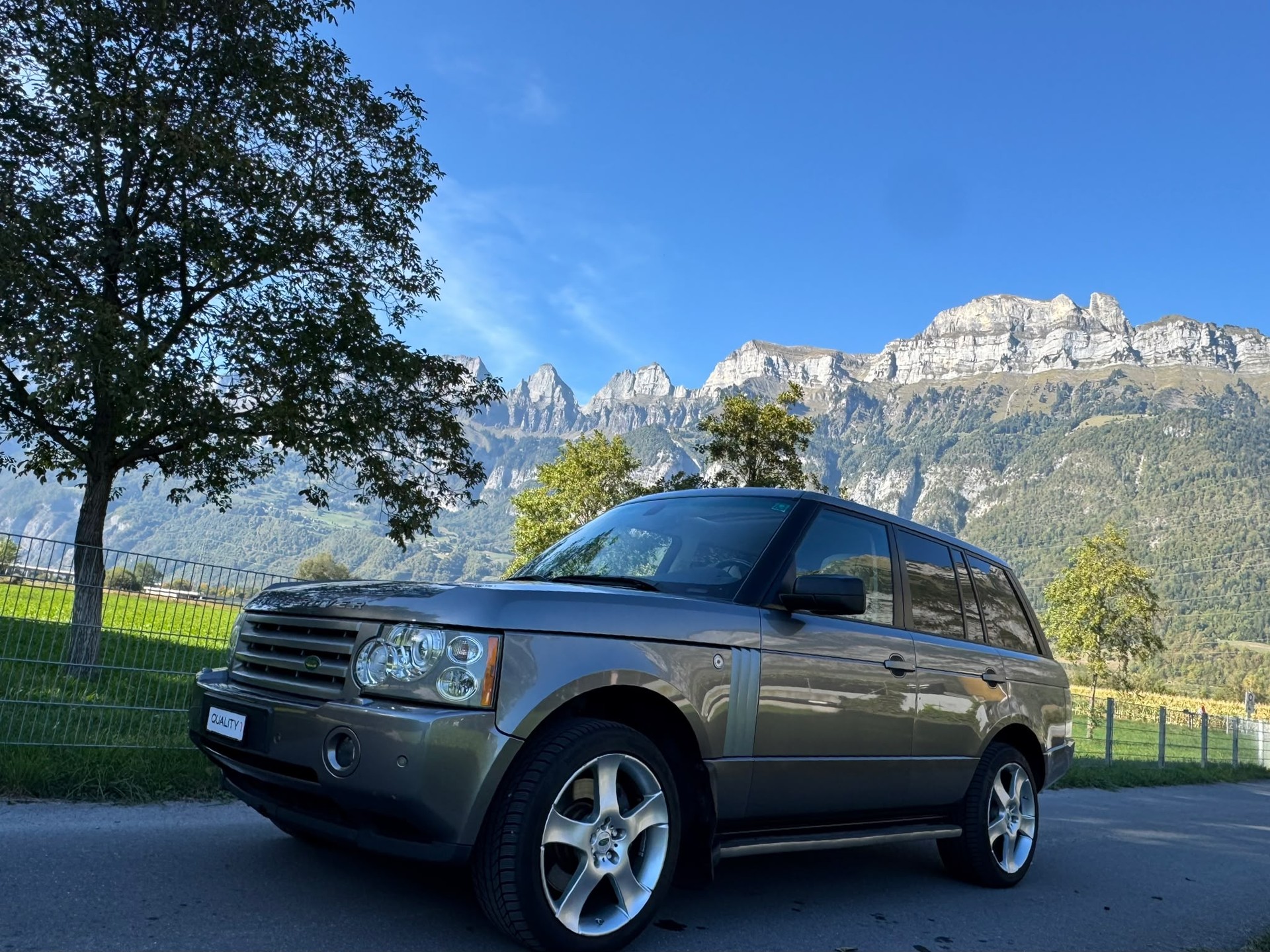 LAND ROVER Range Rover 3.6 d Vogue Automatic-showroom-element-3
