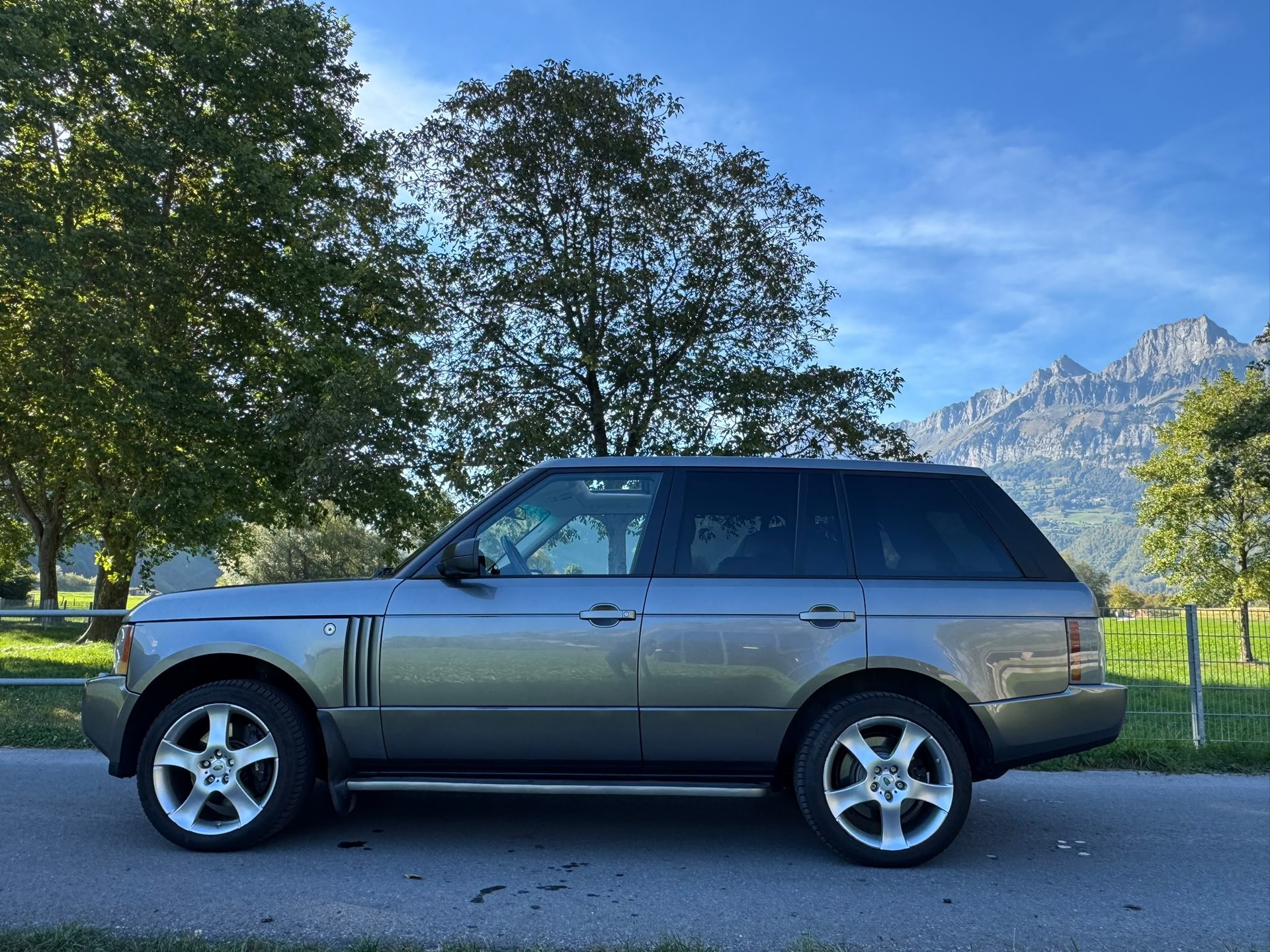 LAND ROVER Range Rover 3.6 d Vogue Automatic-image-6