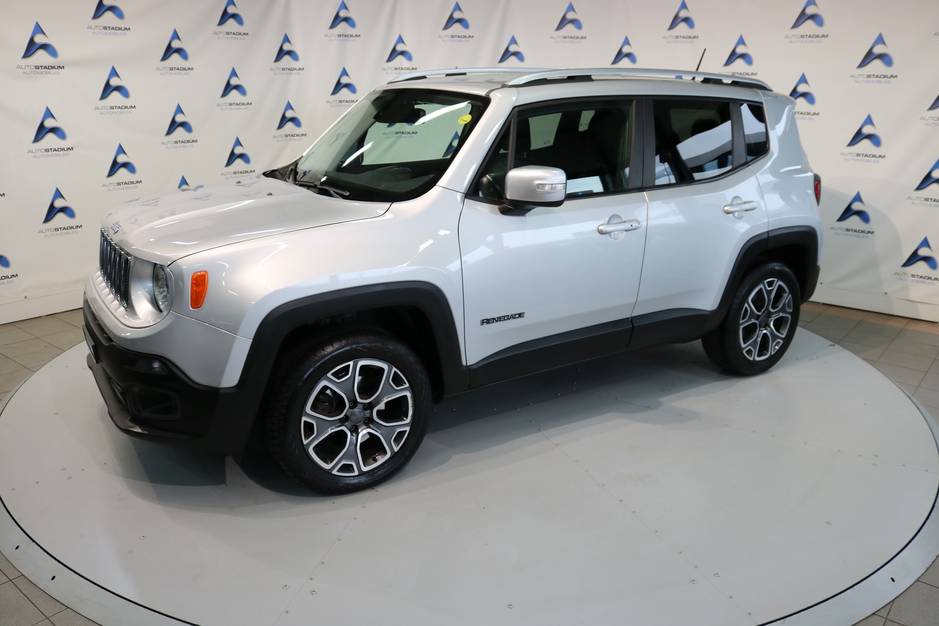 JEEP Renegade 2.0 CRD Limited AWD + Low Range 9ATX-image-13