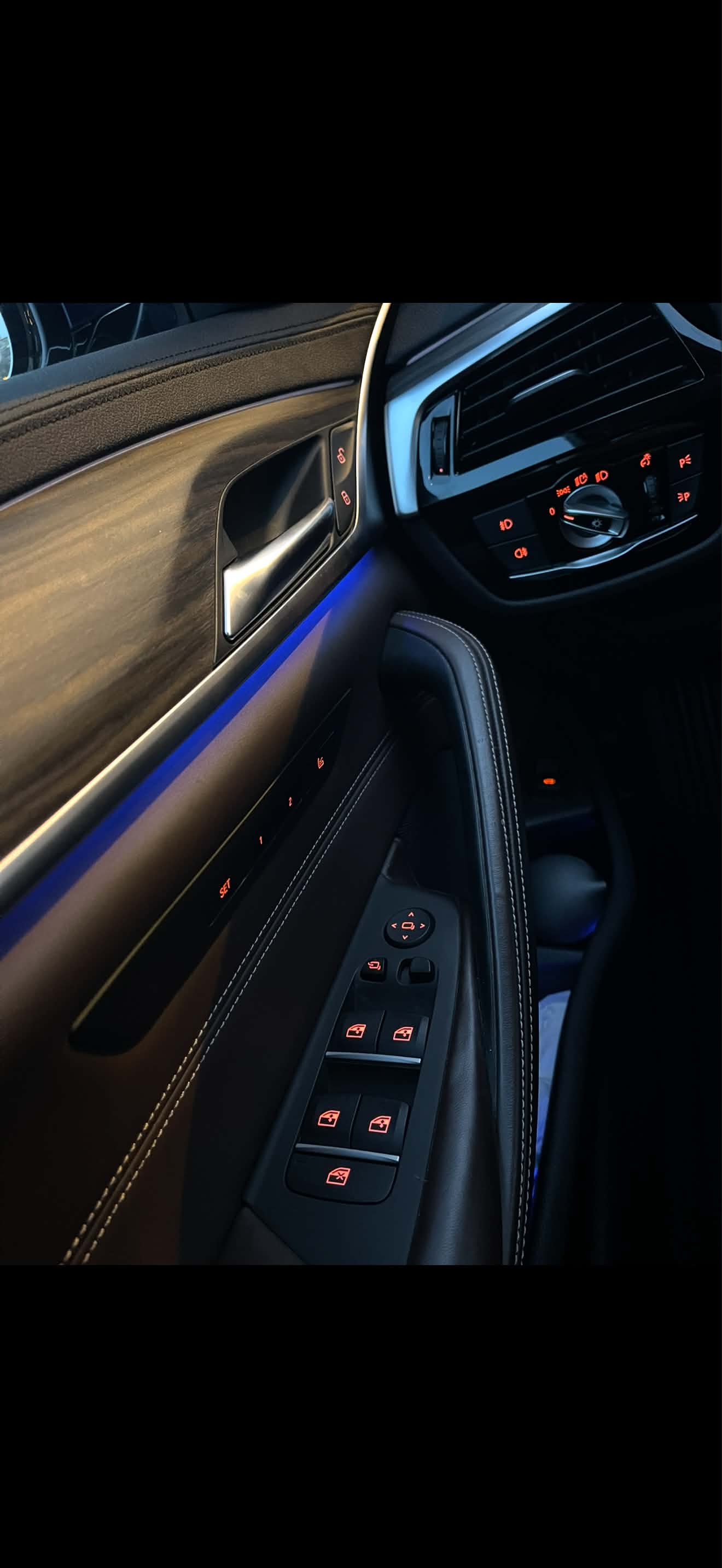 BMW 530d xDrive-image-9