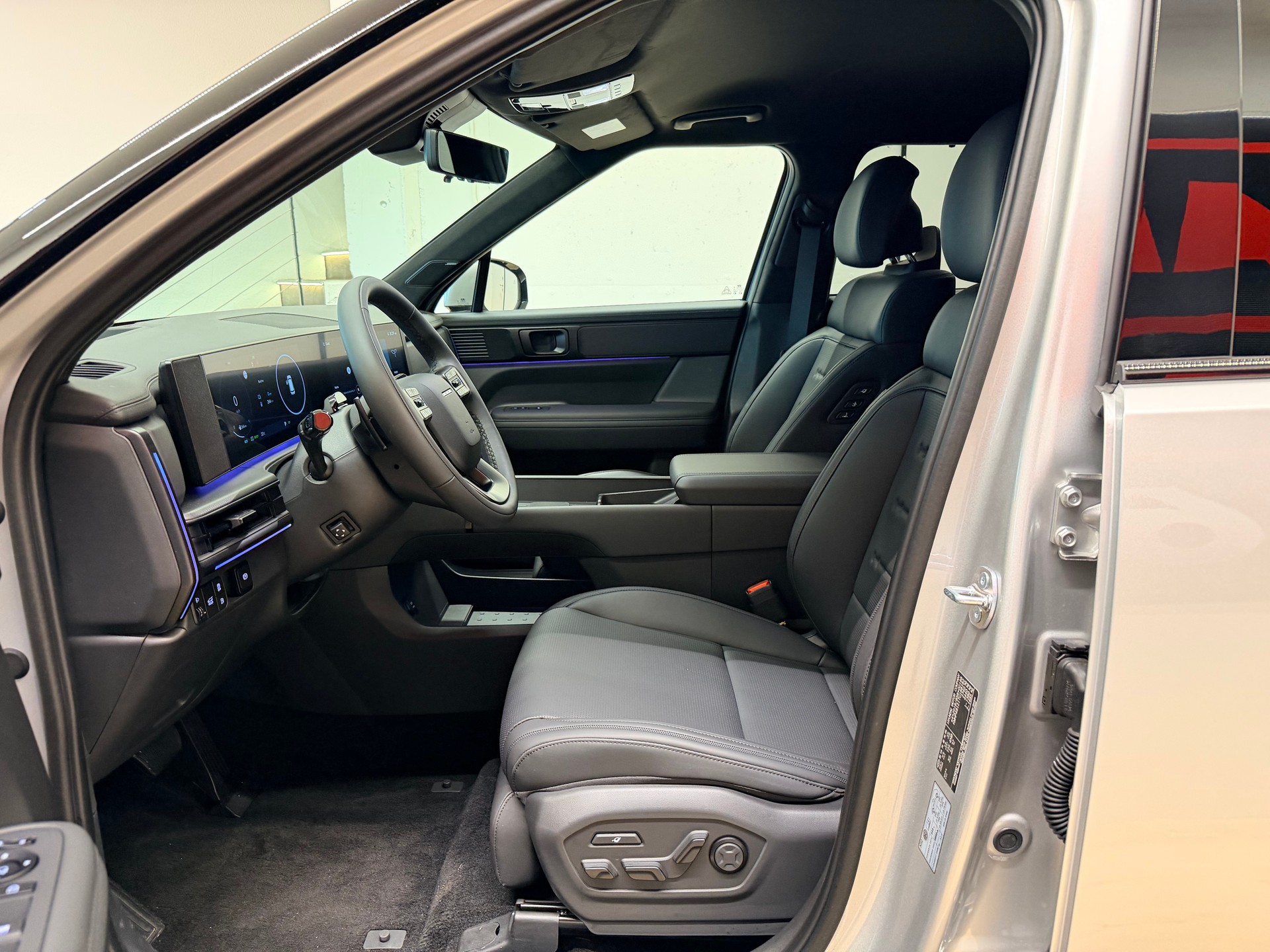 HYUNDAI Santa Fe 1.6 T-GDi PHEV Calligraphy 4WD Automatic-image-14