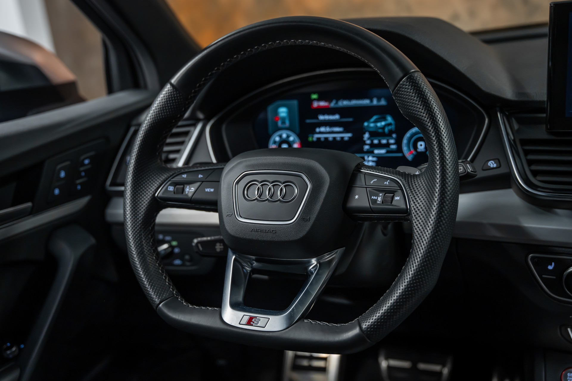 AUDI SQ5 TDI quattro tiptronic *Facelift*Matrix-LED*Fahrassist*R-Kamera*-image-18