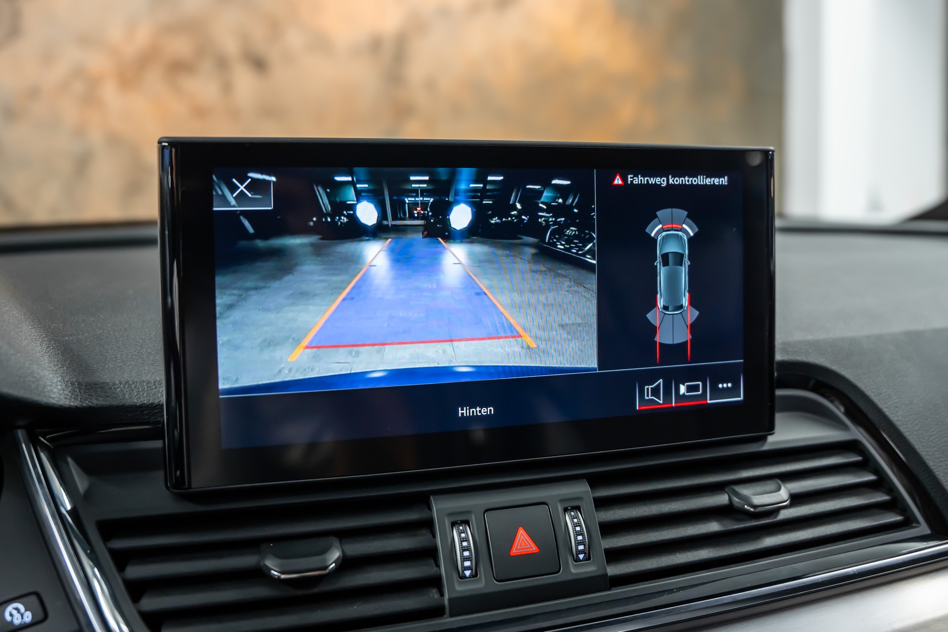 AUDI SQ5 TDI quattro tiptronic *Facelift*Matrix-LED*Fahrassist*R-Kamera*-image-28