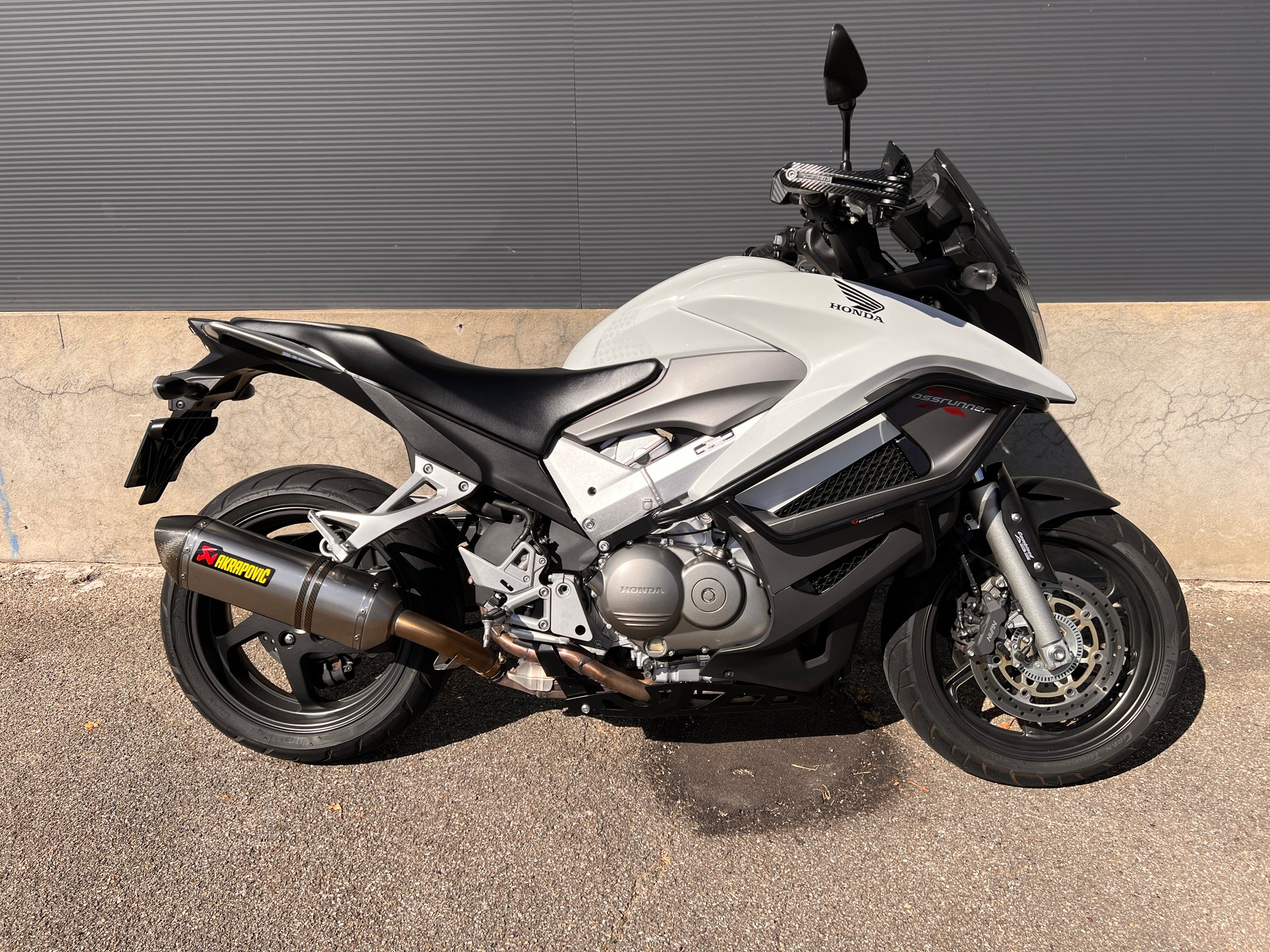 HONDA VFR 800 XA Crossrunner-image-0