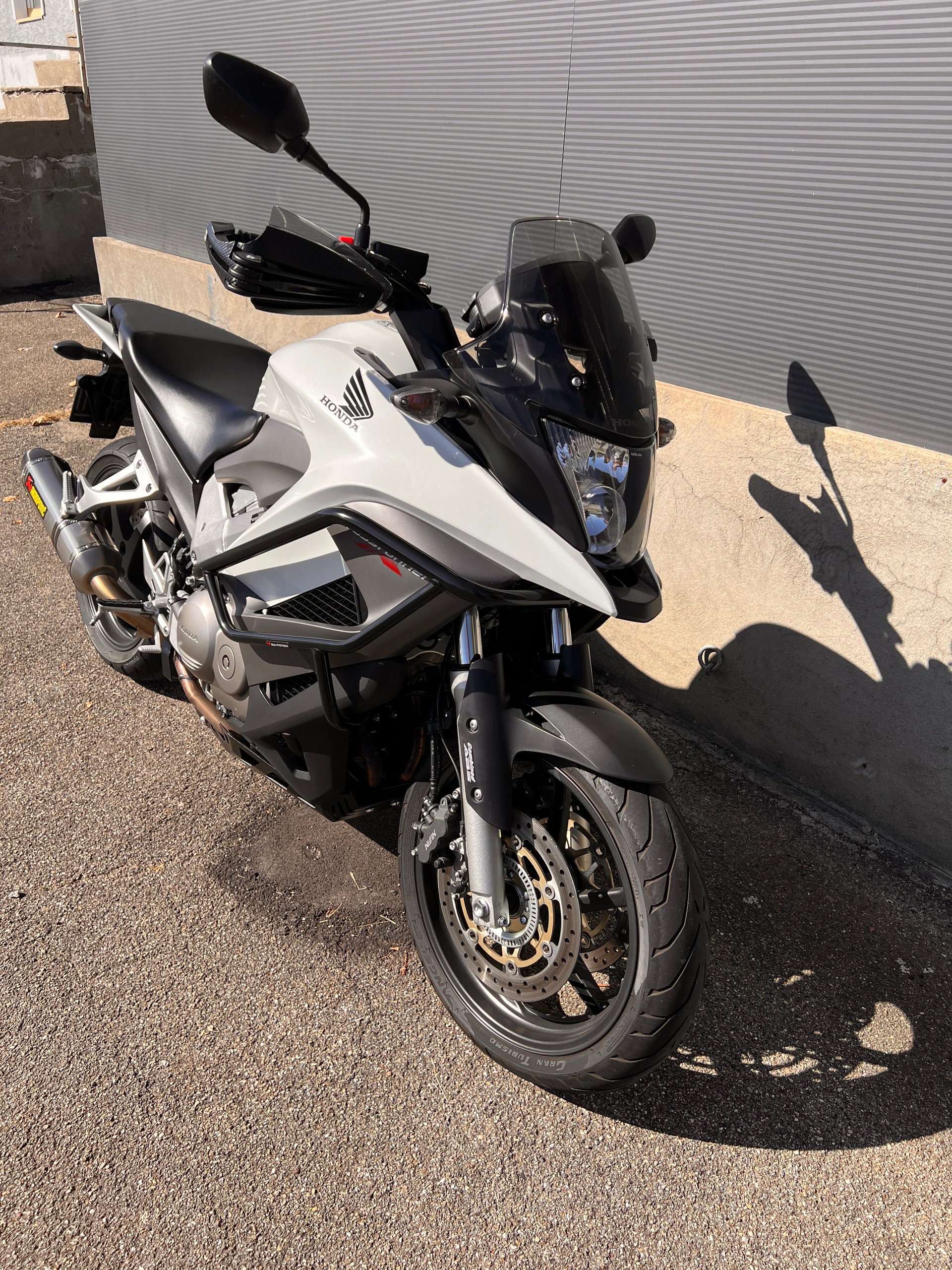 HONDA VFR 800 XA Crossrunner-image-2