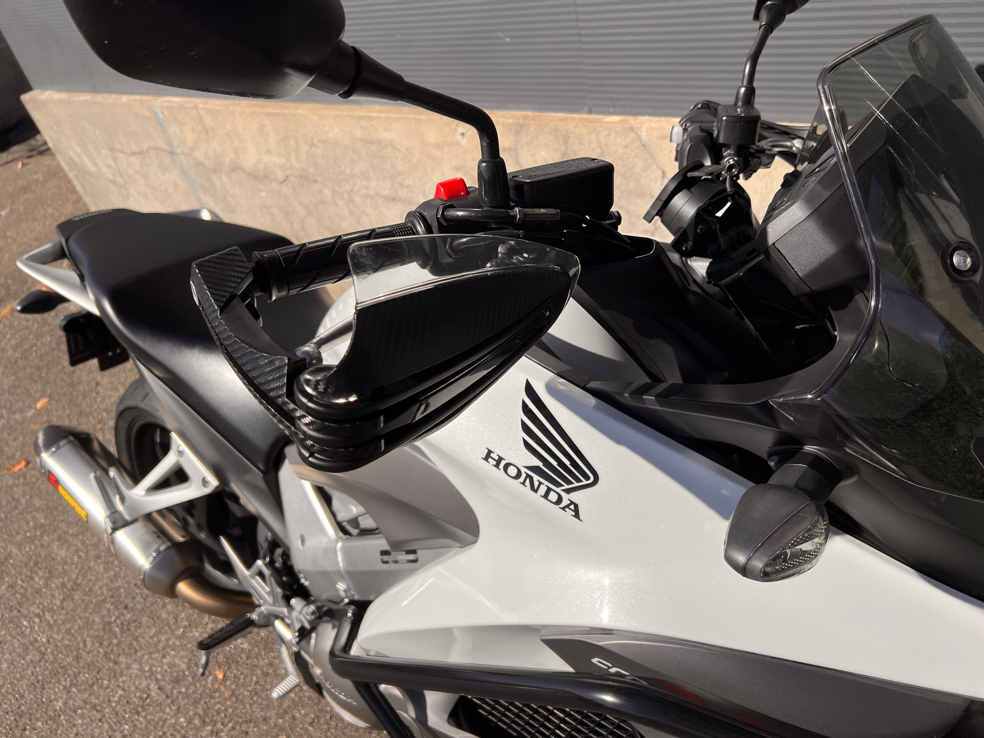 HONDA VFR 800 XA Crossrunner-image-5