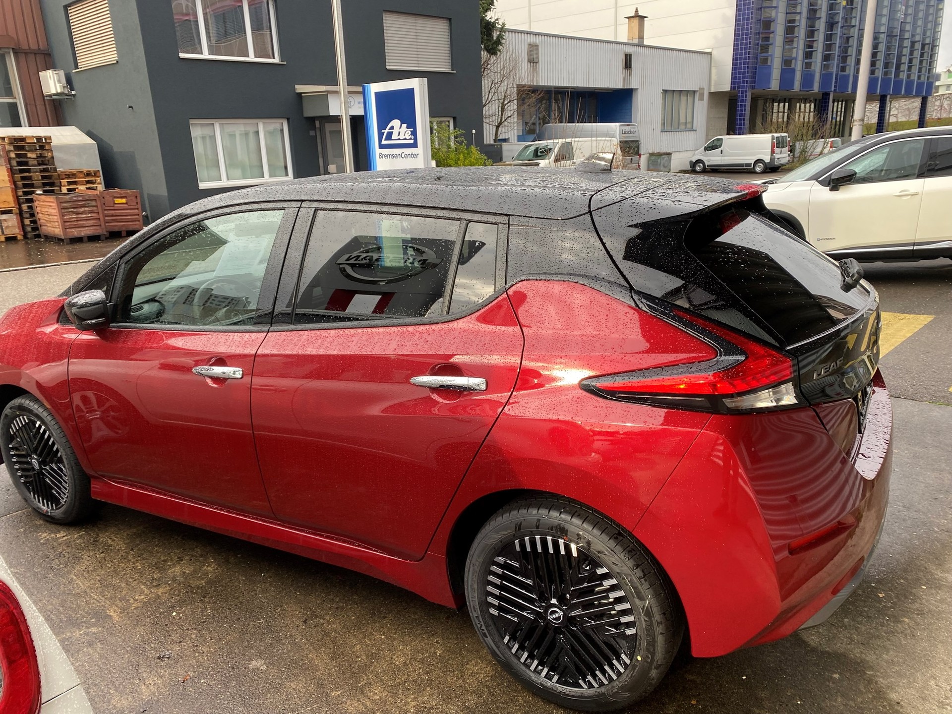NISSAN Leaf e+ Tekna (incl. battery)-showroom-element-3