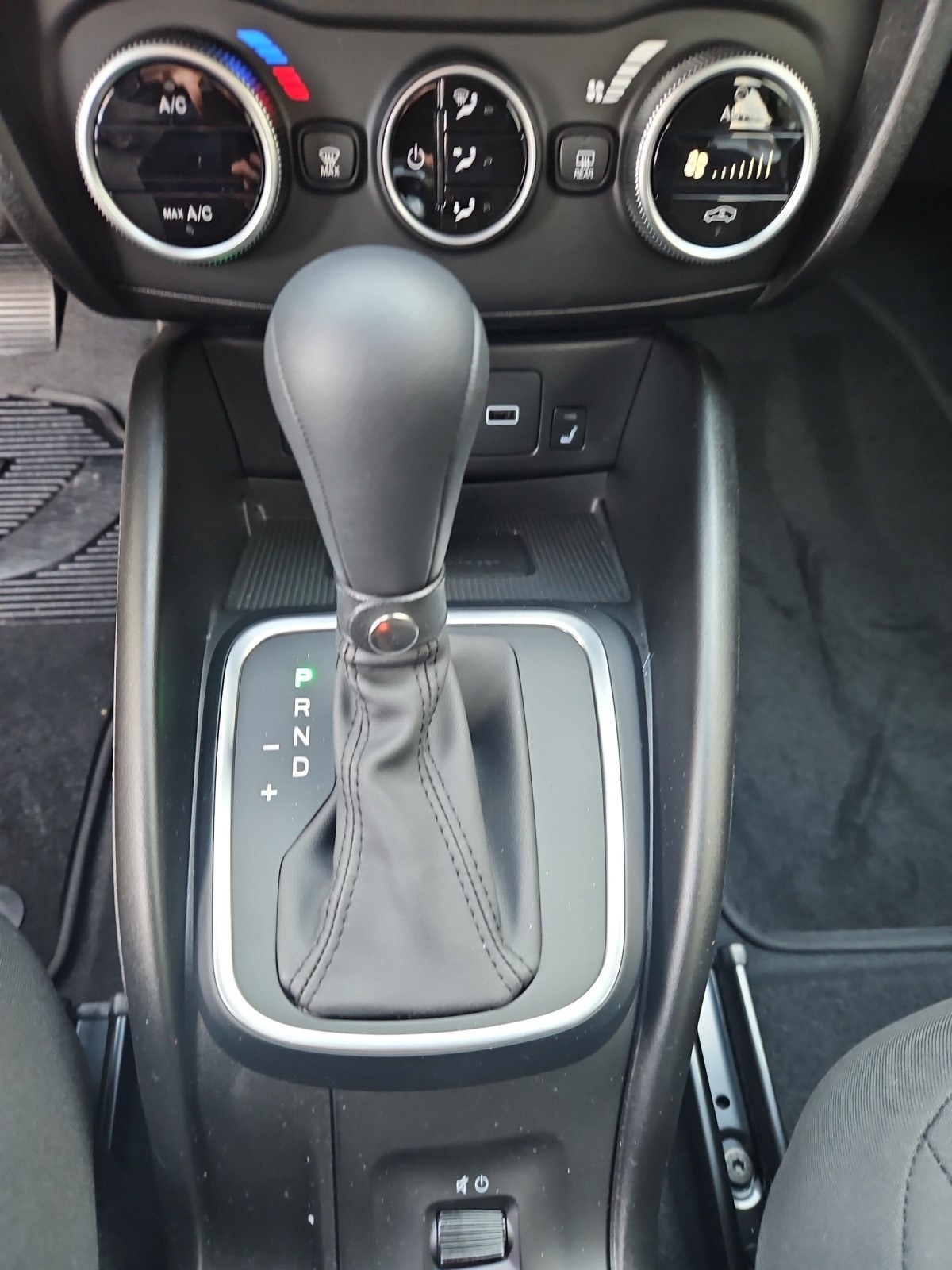 FIAT Tipo 1.5 Hybrid Station Wagon Swiss Edition Cross-image-15