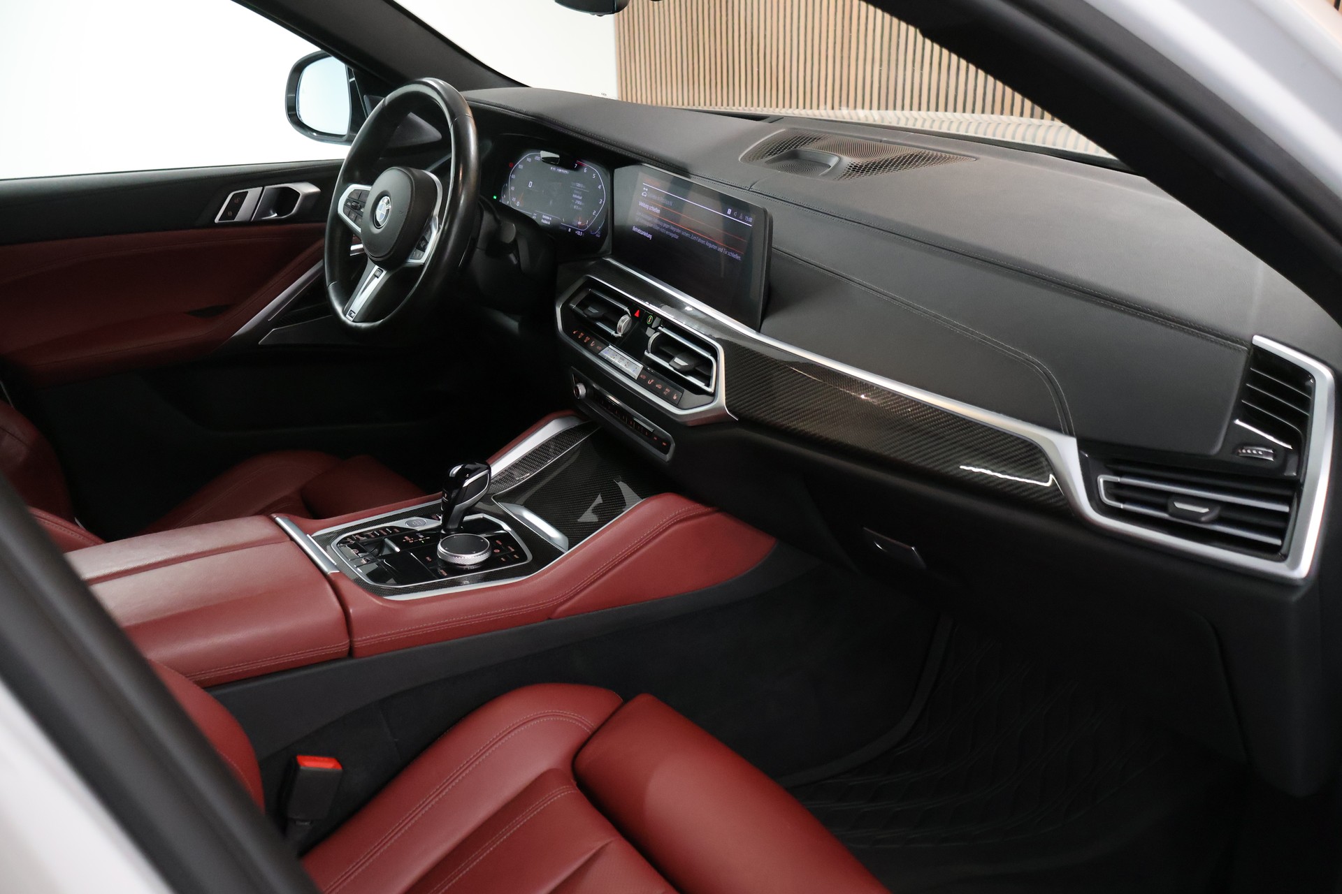 BMW X6 M50i Steptronic-image-13