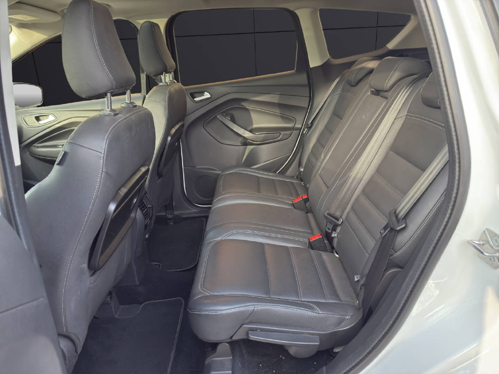 FORD Kuga 2.0 TDCi 150 Titanium 2WD-image-14