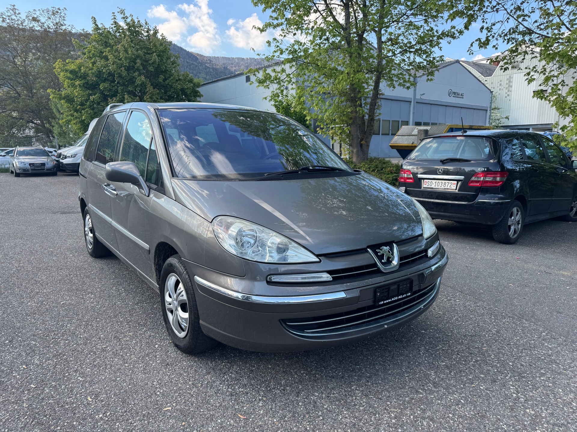 PEUGEOT 807 2.0 16V (SR) Family Automatic-image-5