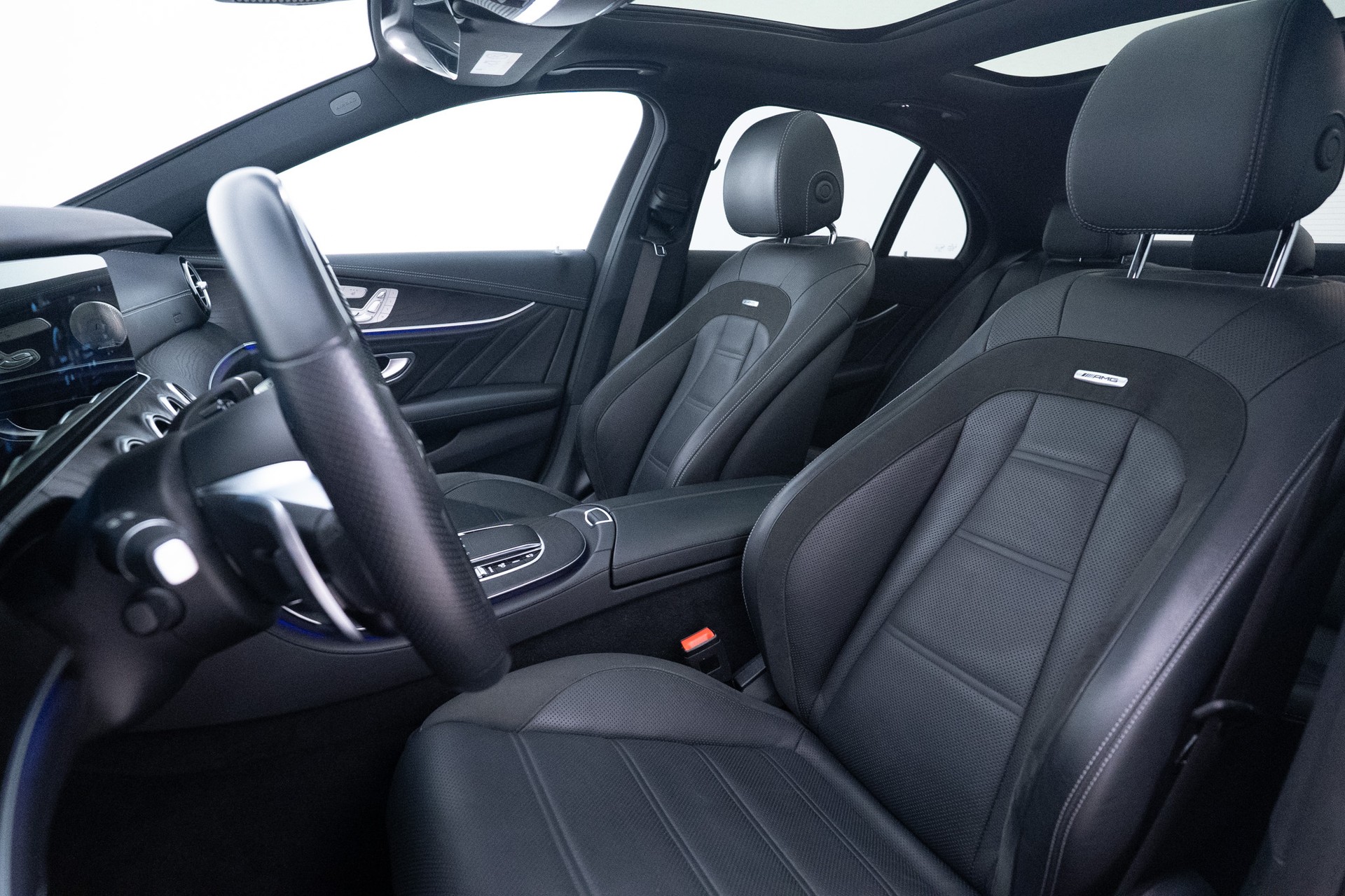 MERCEDES-BENZ AMG E 53 4Matic+ Speedshift 9G-TCT-image-7