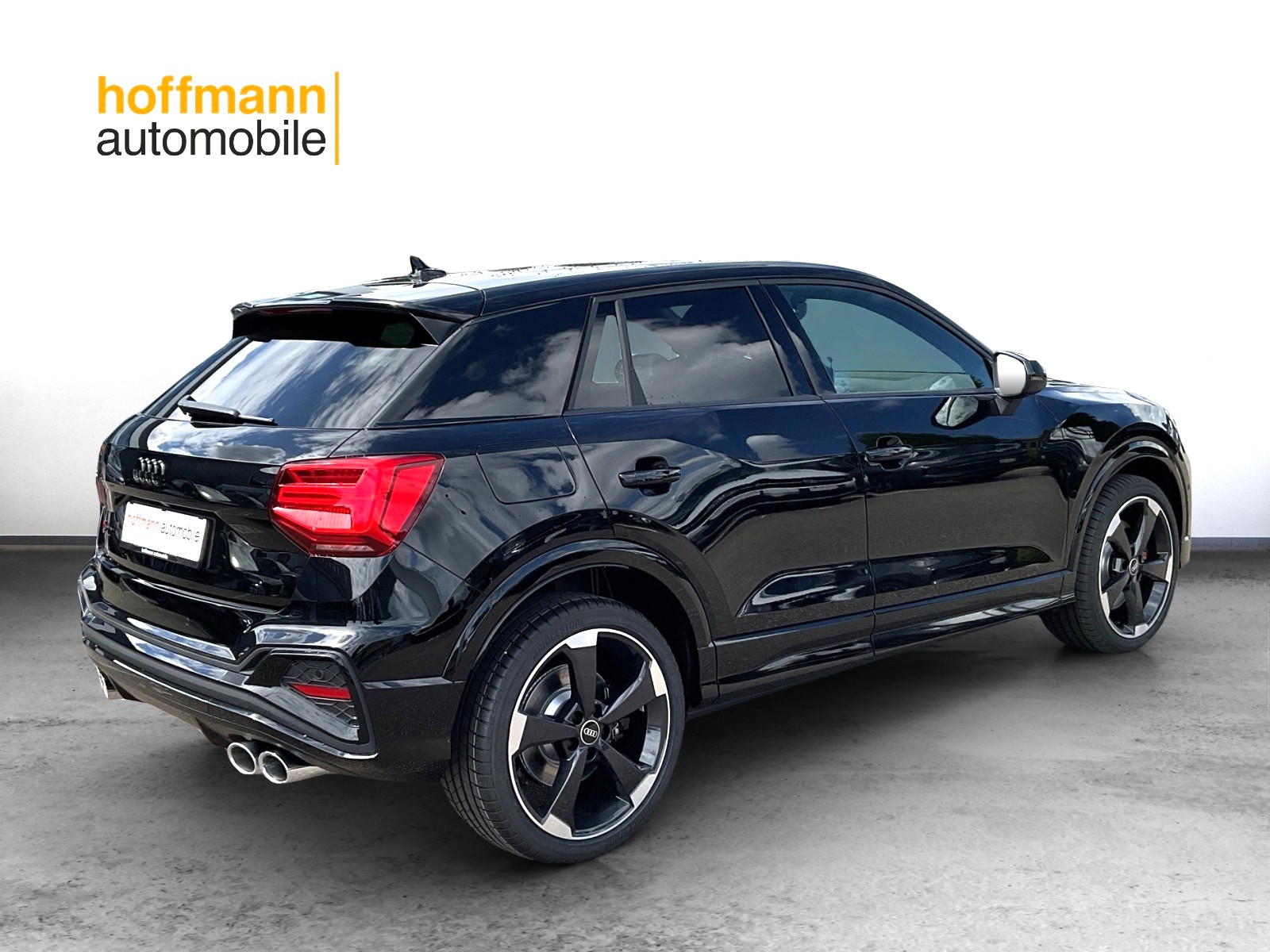 AUDI SQ2 TFSI quattro S-tronic-showroom-element-3