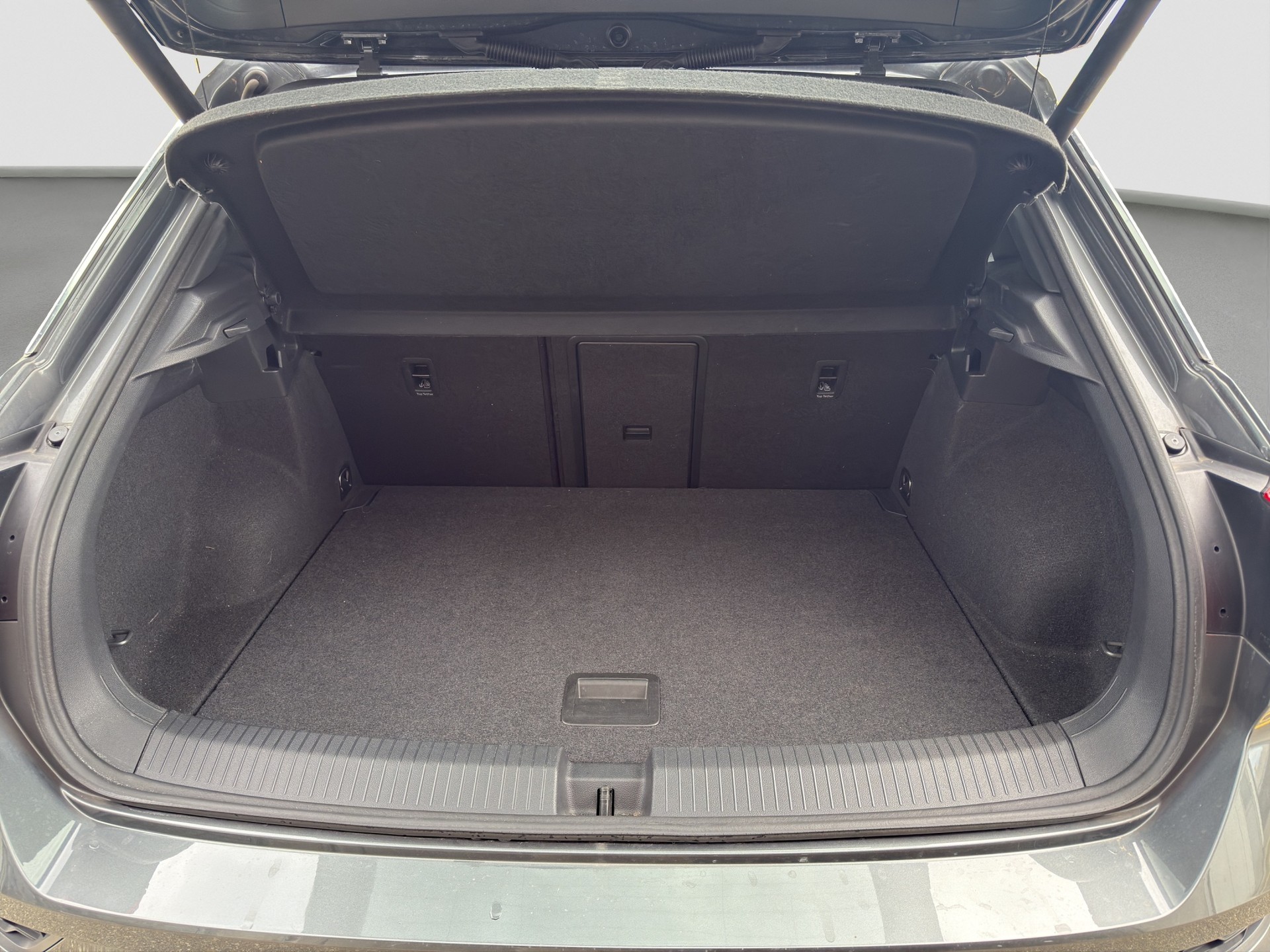 VW T-Roc 1.5 TSI EVO R-Line Advance DSG-image-17