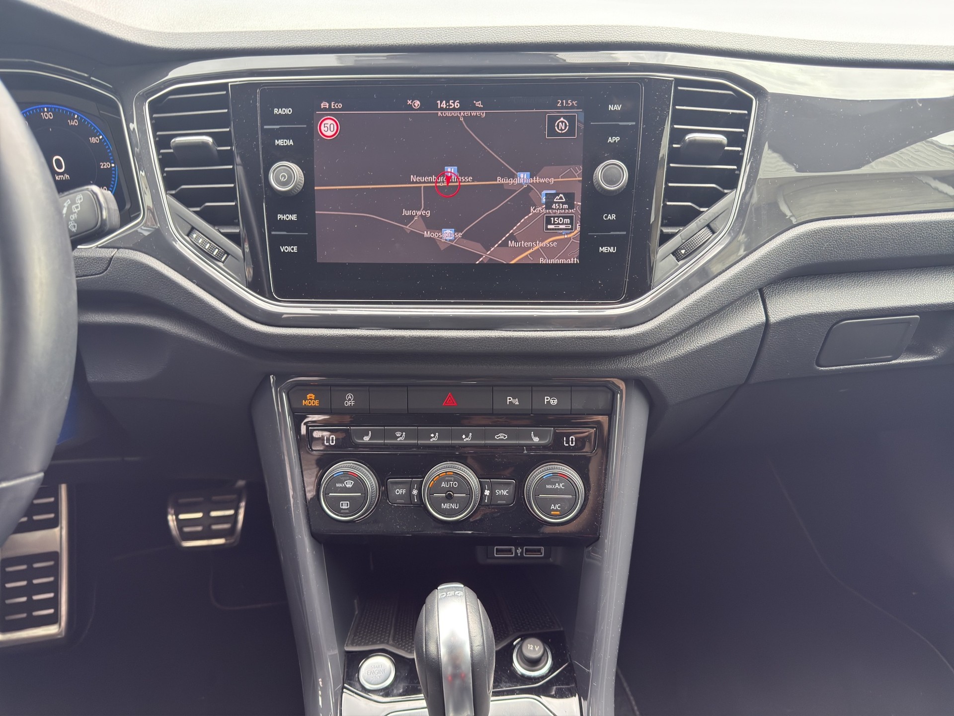 VW T-Roc 1.5 TSI EVO R-Line Advance DSG-image-12