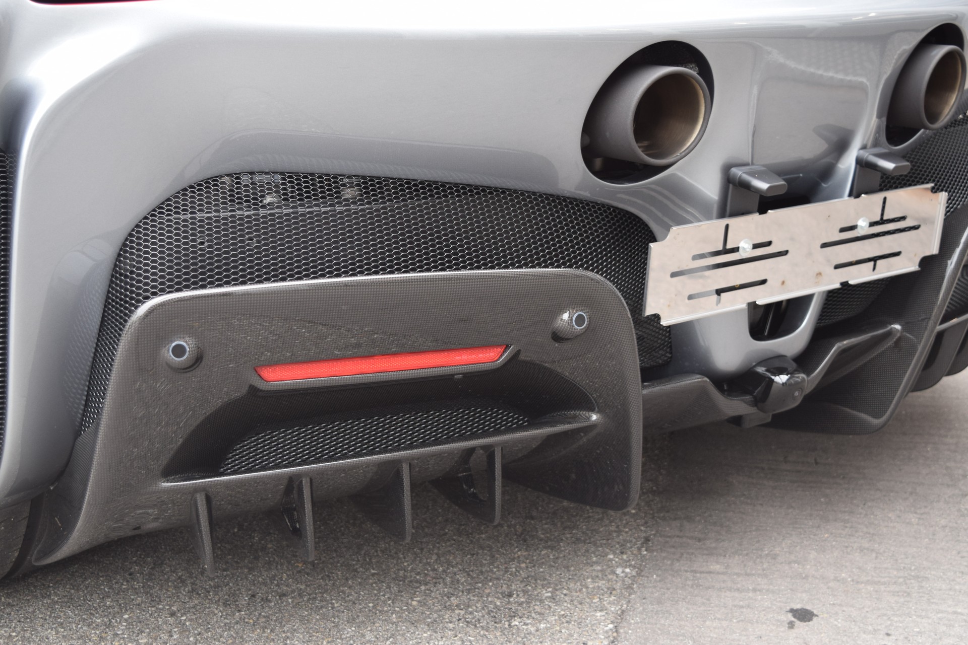 FERRARI SF90 Spider-image-22