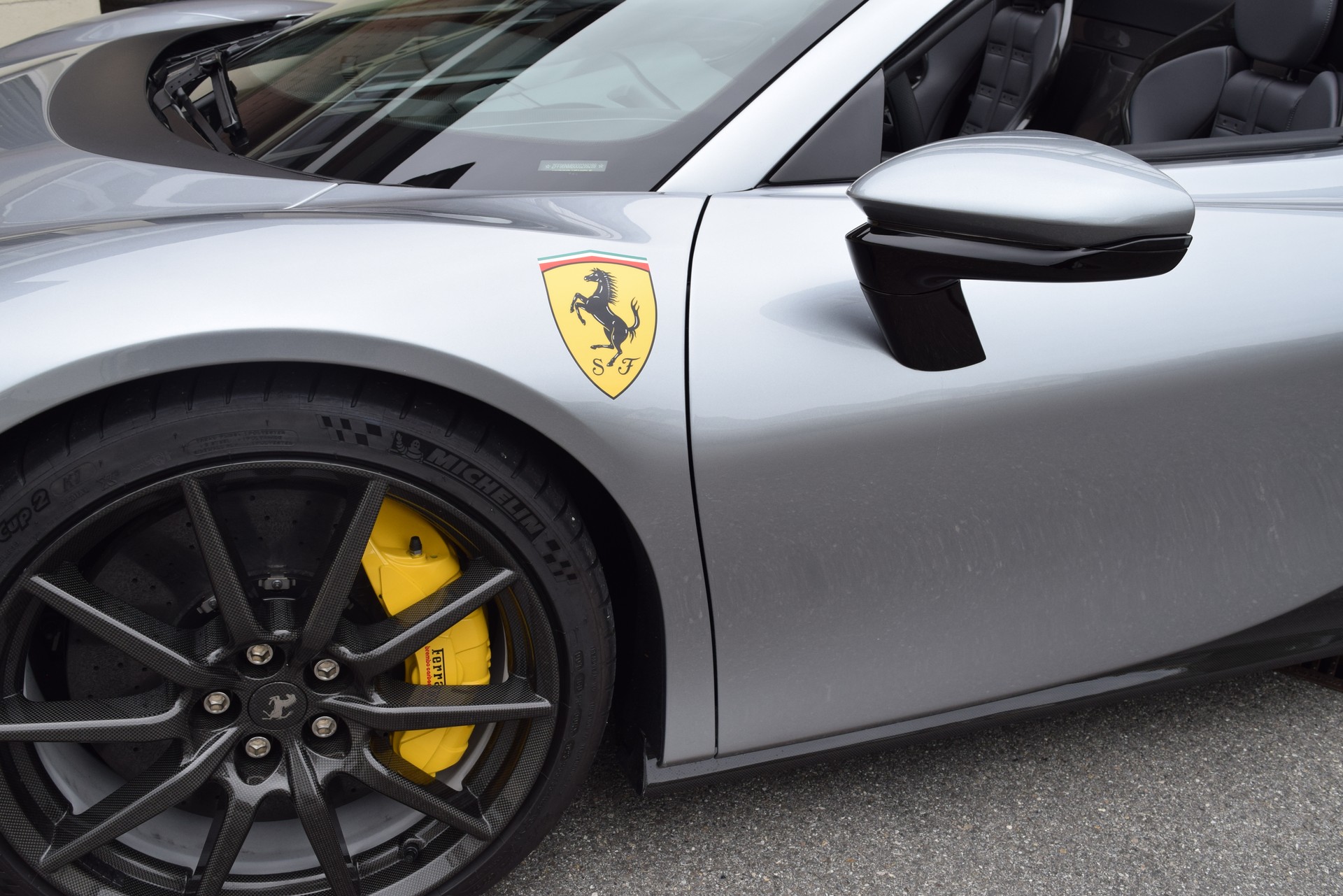 FERRARI SF90 Spider-image-6
