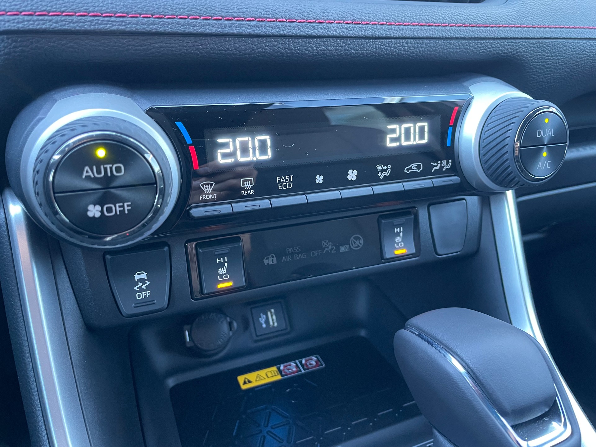TOYOTA RAV-4 2.5 PHEV Trend e-CVT 4WD-image-24