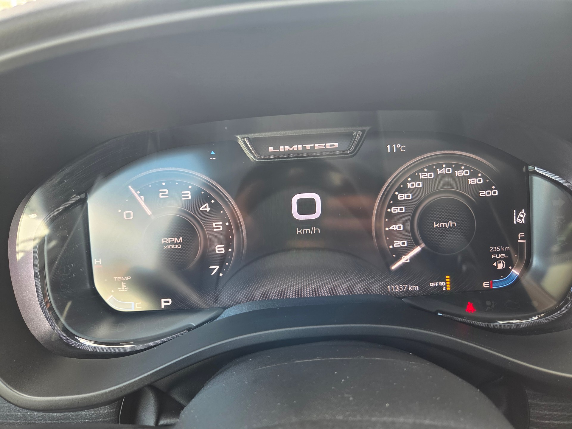 DODGE Ram 1500 5.7 V8 4x4 Limited 396PS / 3.5T AHK-image-19