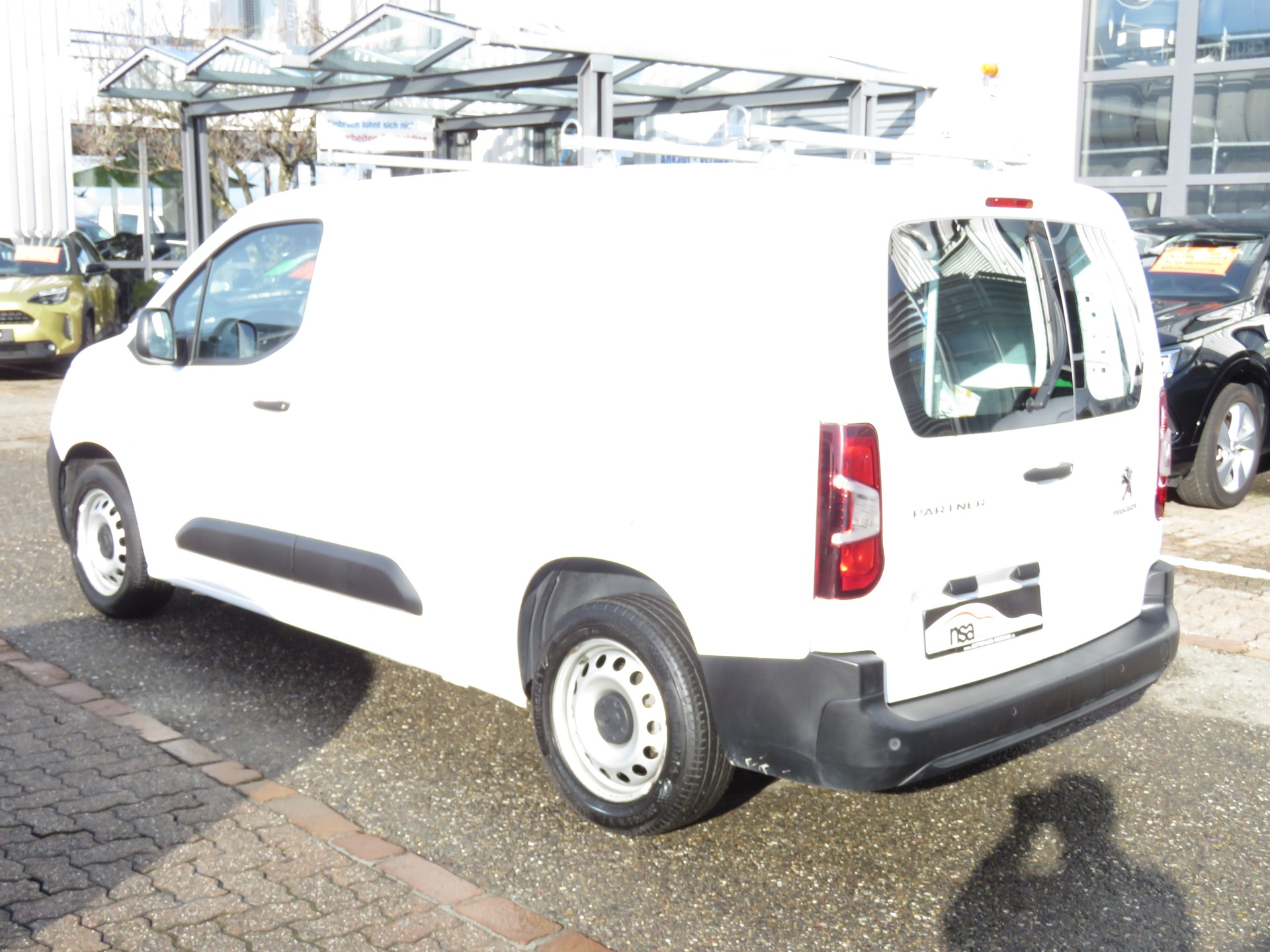 PEUGEOT Partner 1.5 Blue HDi s/s Premium Long 1000kg-image-5