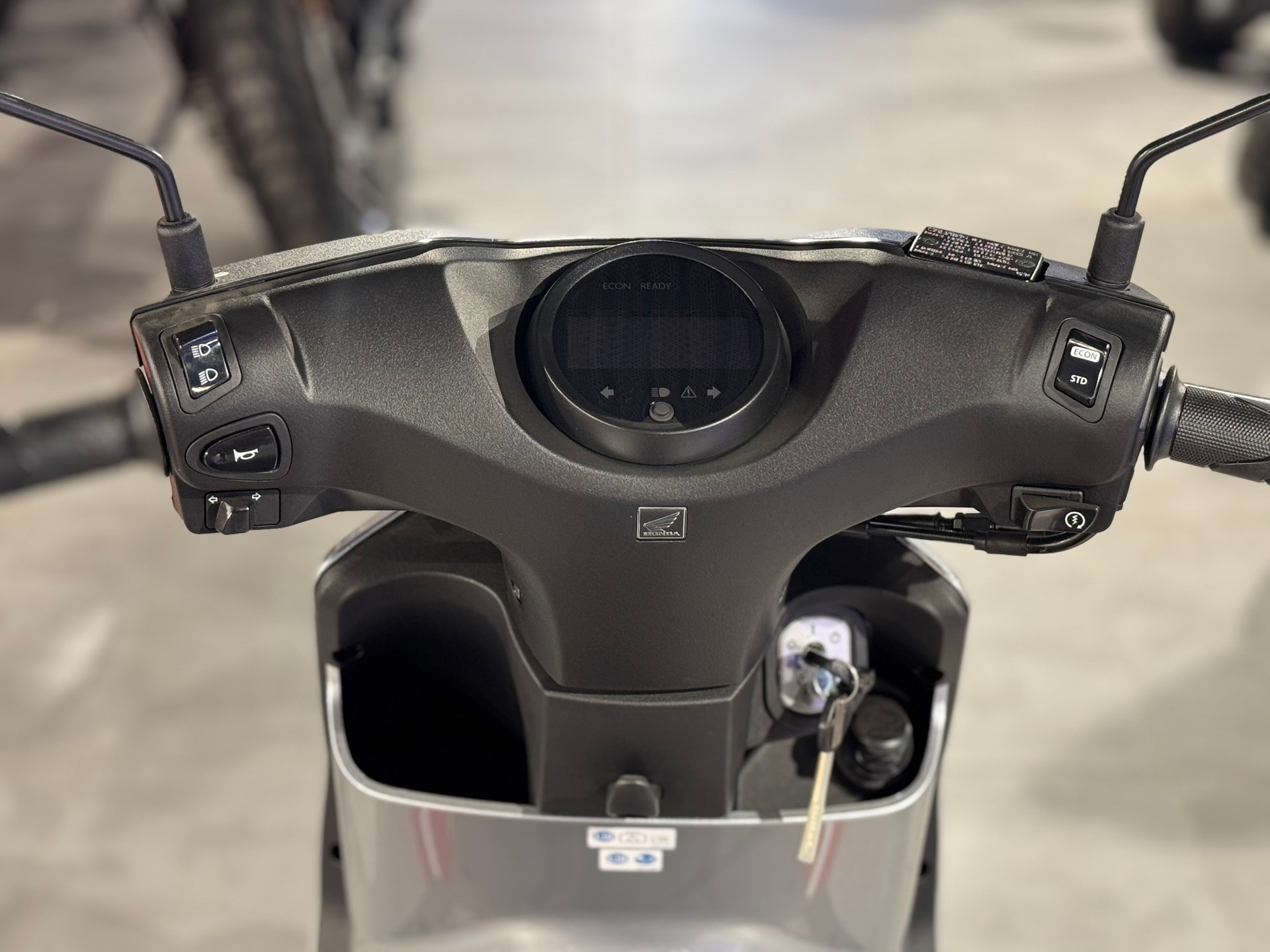 HONDA EM1-E-image-5
