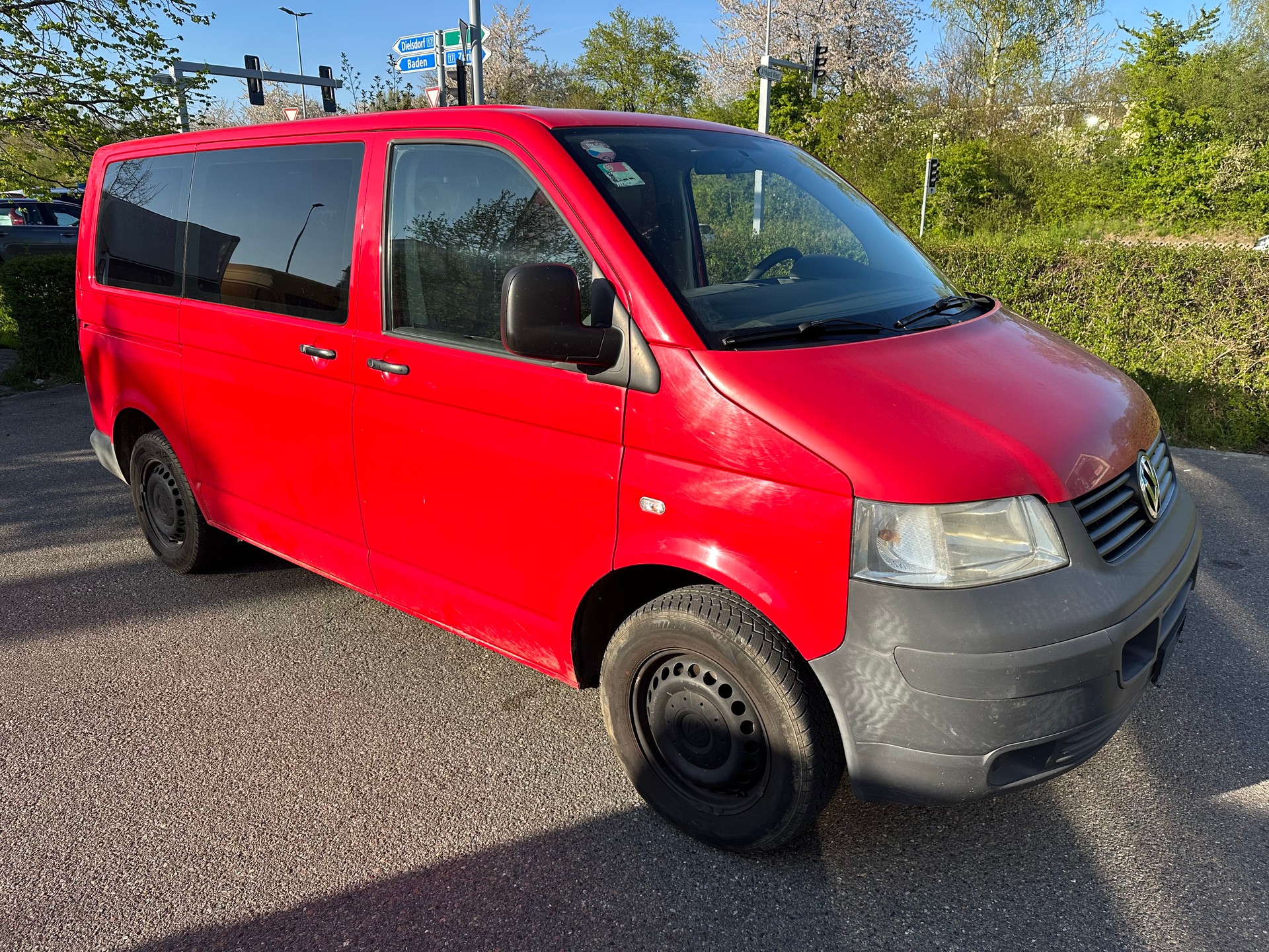 VW T5 Multivan Lang 2.5 TDI-image-2