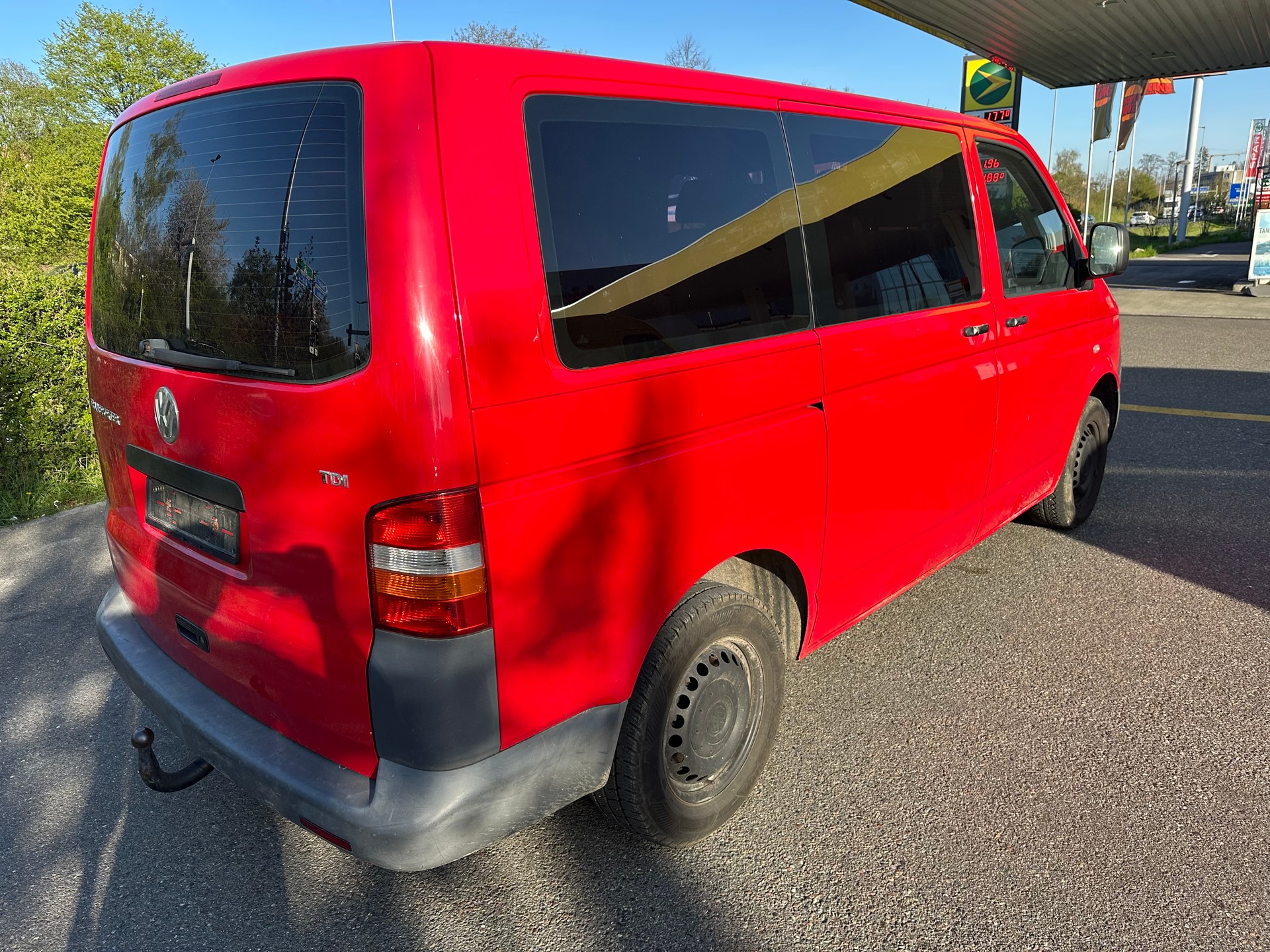 VW T5 Multivan Lang 2.5 TDI-image-3