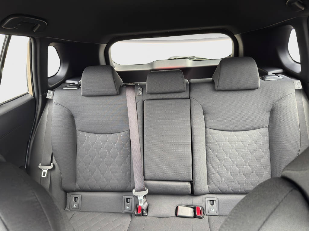 TOYOTA Corolla Cross 2.0 HSD Trend AWD-i-image-13