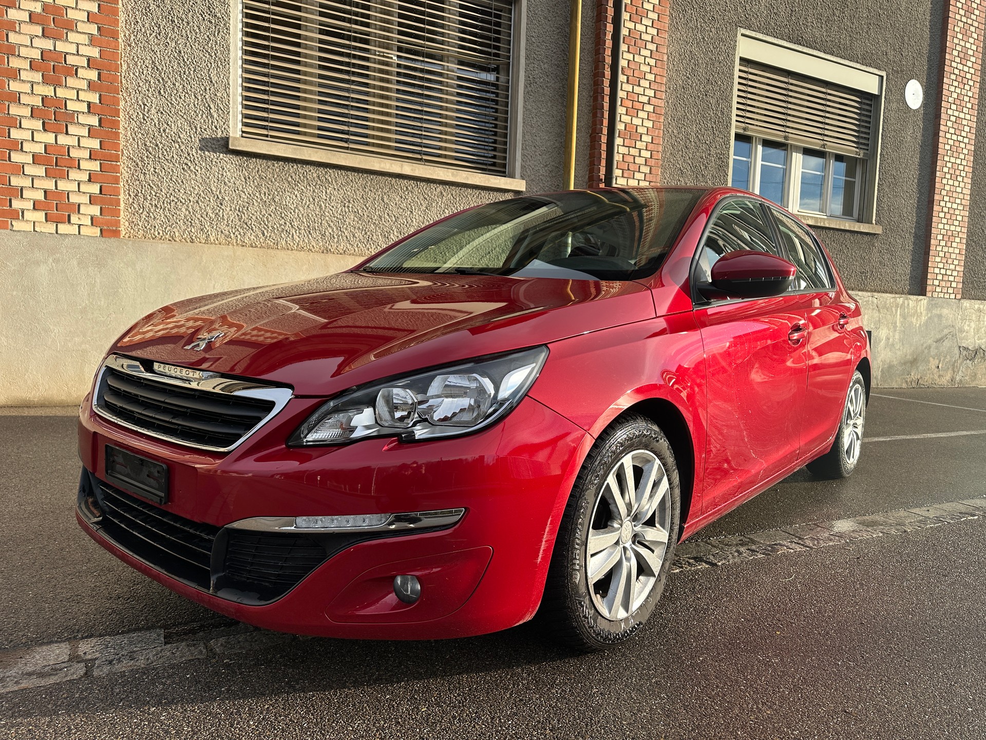 PEUGEOT 308 1.6 THP Allure