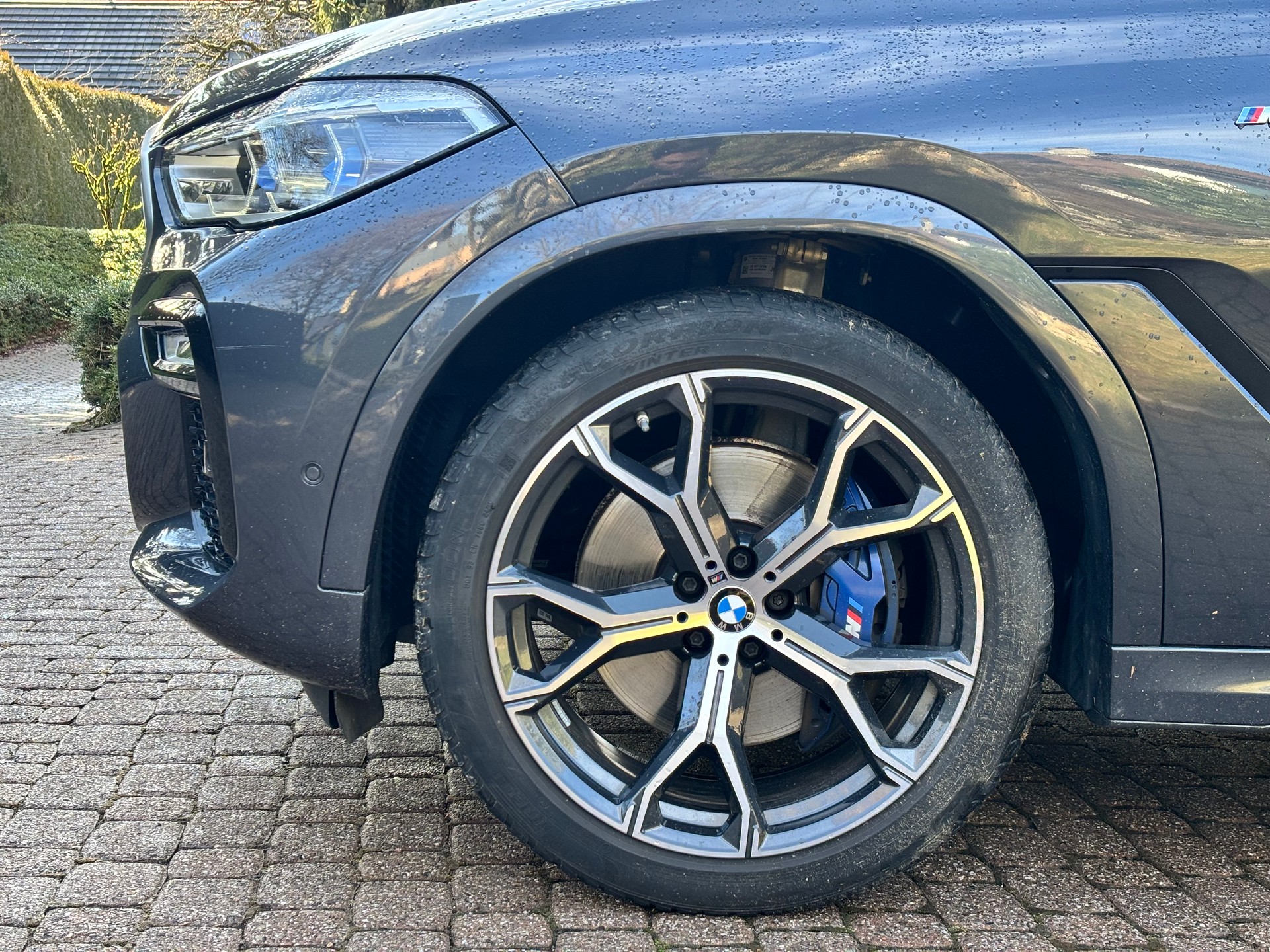 BMW X6 xDrive 48V 40i M Sport Steptronic-showroom-element-3