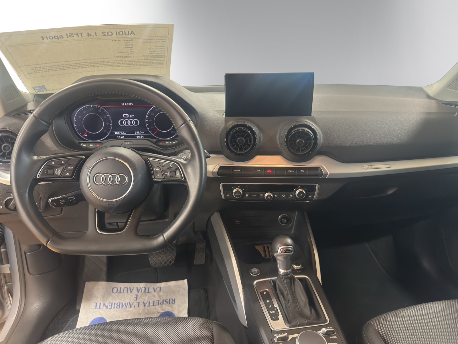 AUDI Q2 1.4 TFSI sport-image-11