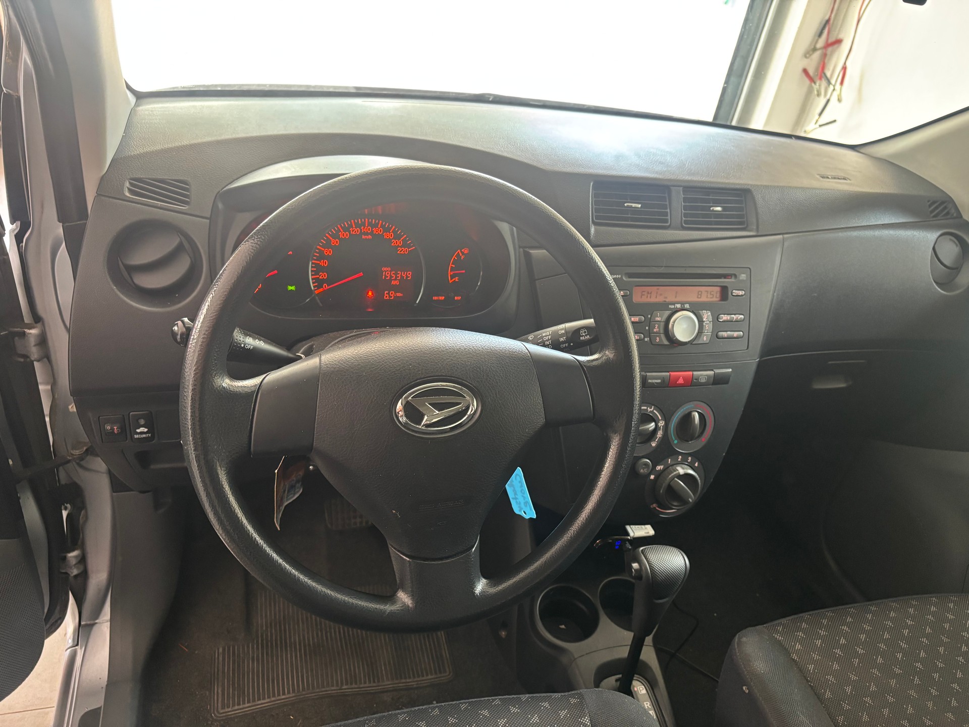 DAIHATSU Cuore 1.0 SX Automatic-image-8