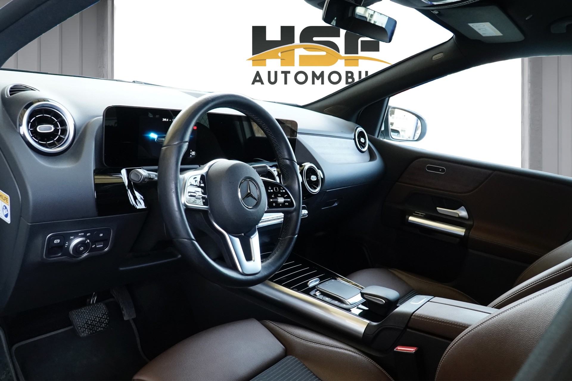 MERCEDES-BENZ B 220 d 4Matic Swiss Star 8G-DCT *CH Fahrzeug & AHK*-image-8