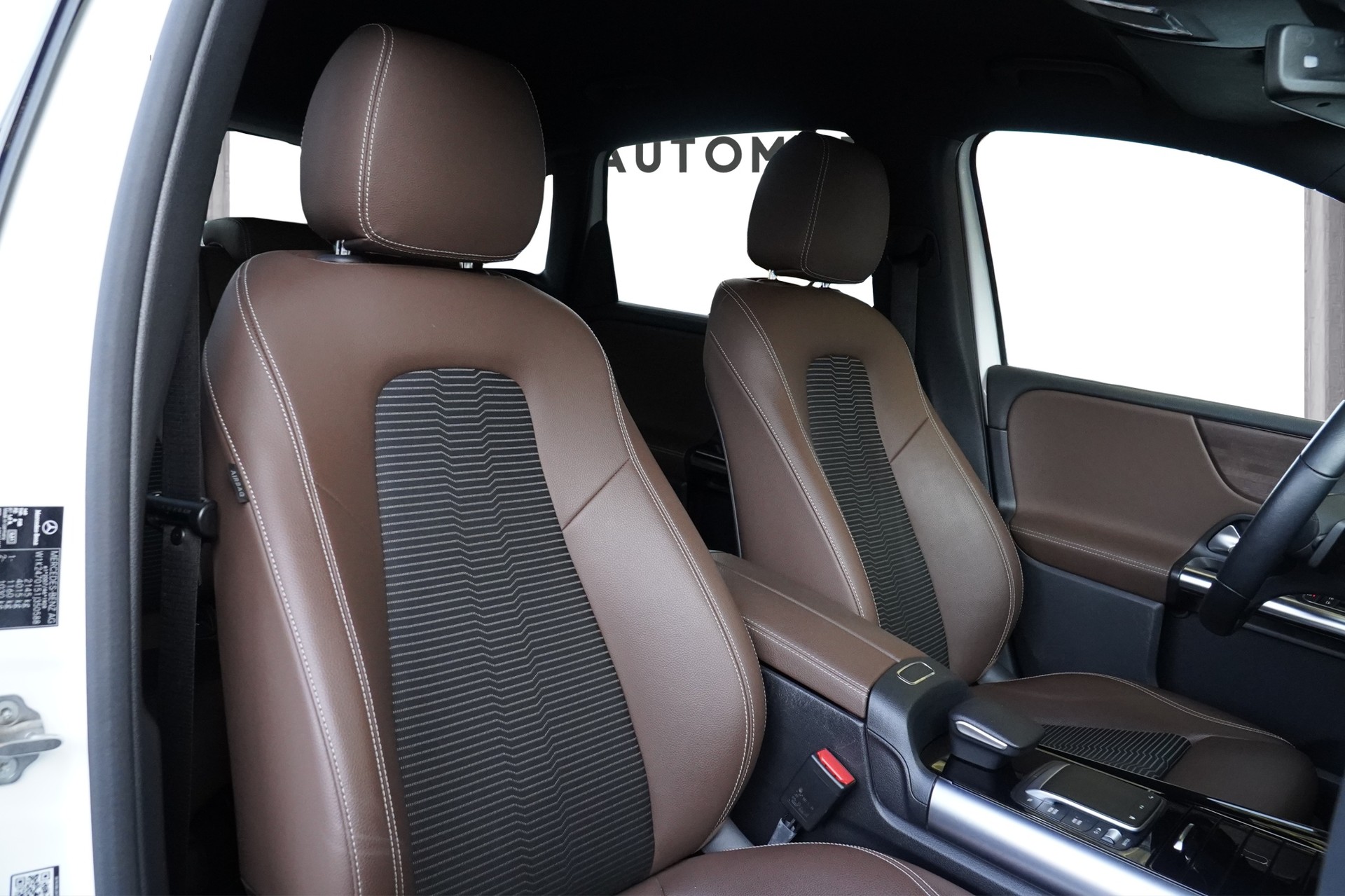 MERCEDES-BENZ B 220 d 4Matic Swiss Star 8G-DCT *CH Fahrzeug & AHK*-image-14