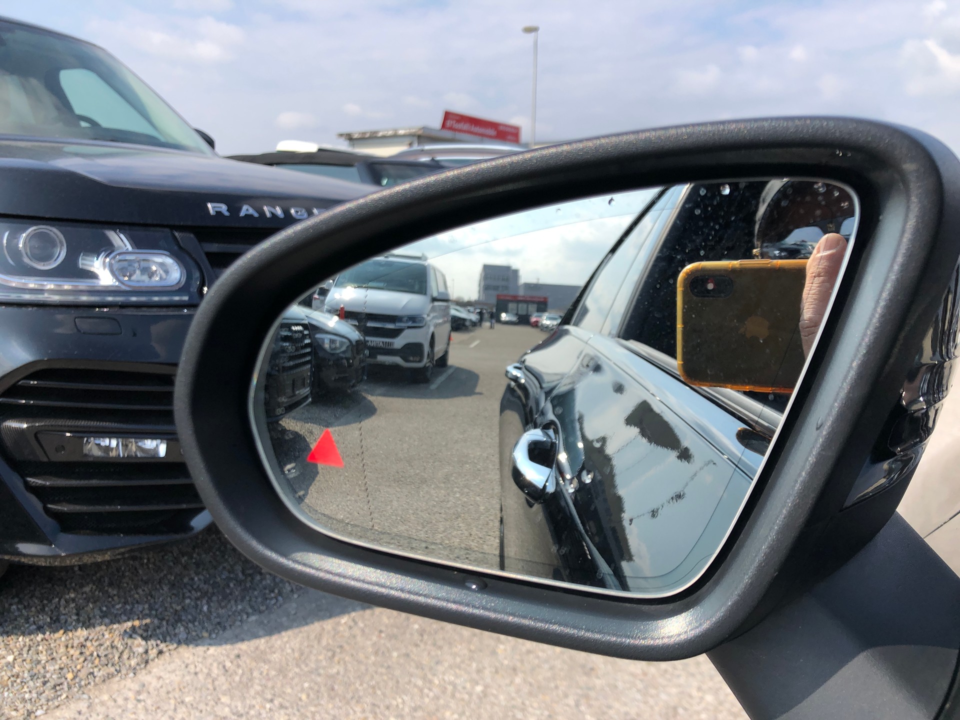 MERCEDES-BENZ CLA 180 AMG Line 7G-DCT-image-6