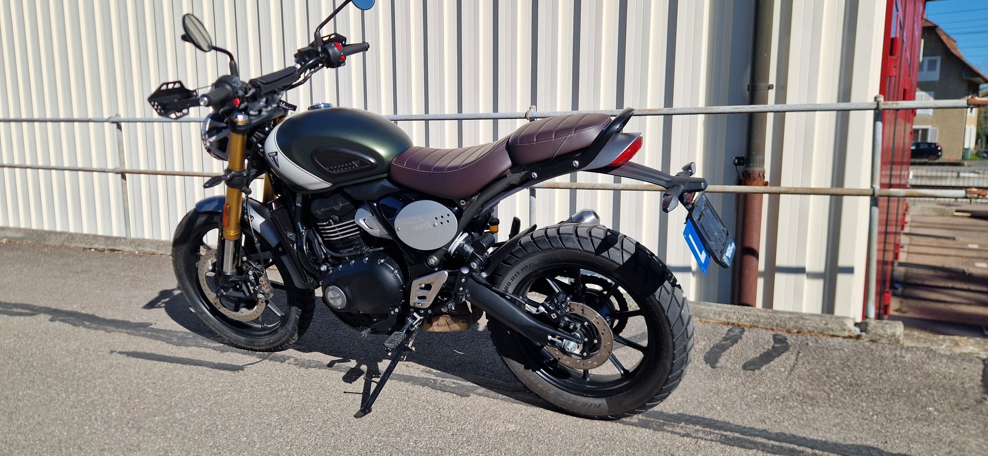 TRIUMPH Scrambler 400 X-image-5