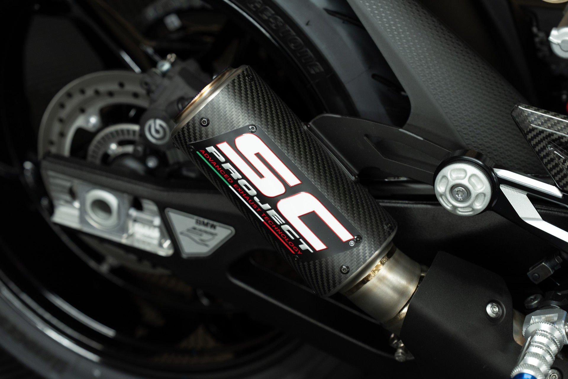 BMW BMW S 1000 R mit M Frästeilen und SC Project Endschalldämpfer-image-4