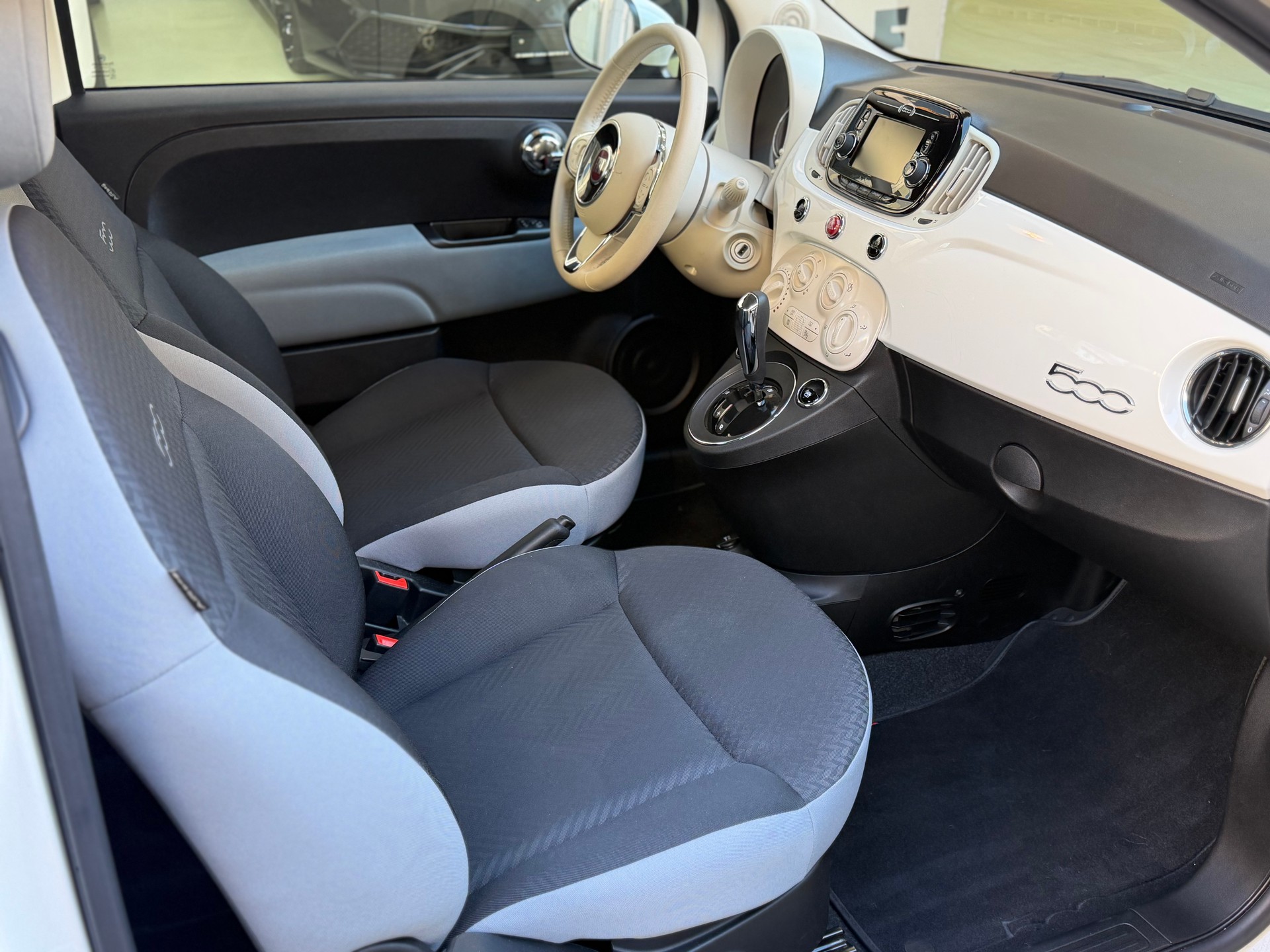 FIAT 500 0.9 Twinair Lounge Dualogic-image-5