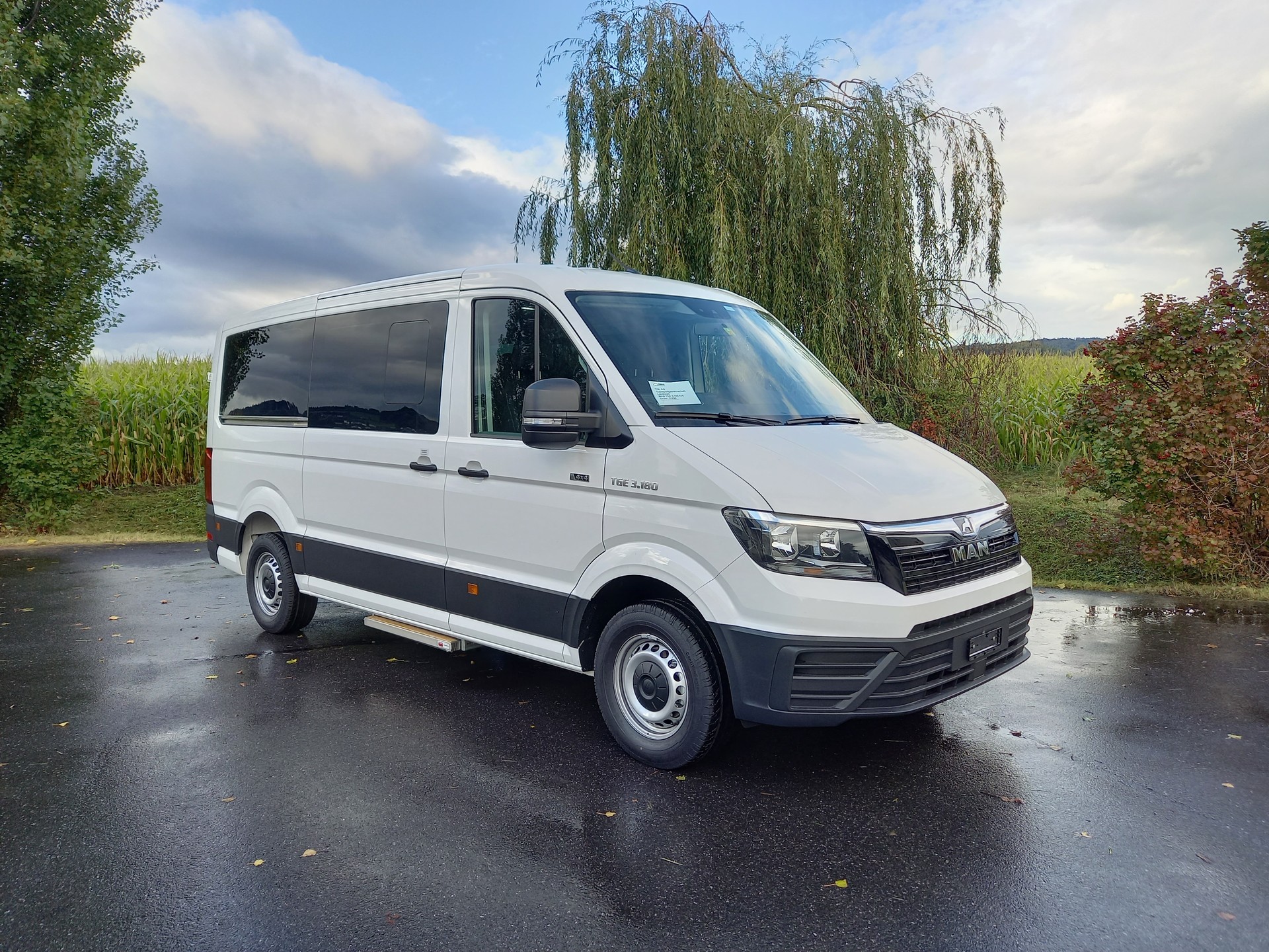 MAN TGE 3.180 4x4 Schulbus