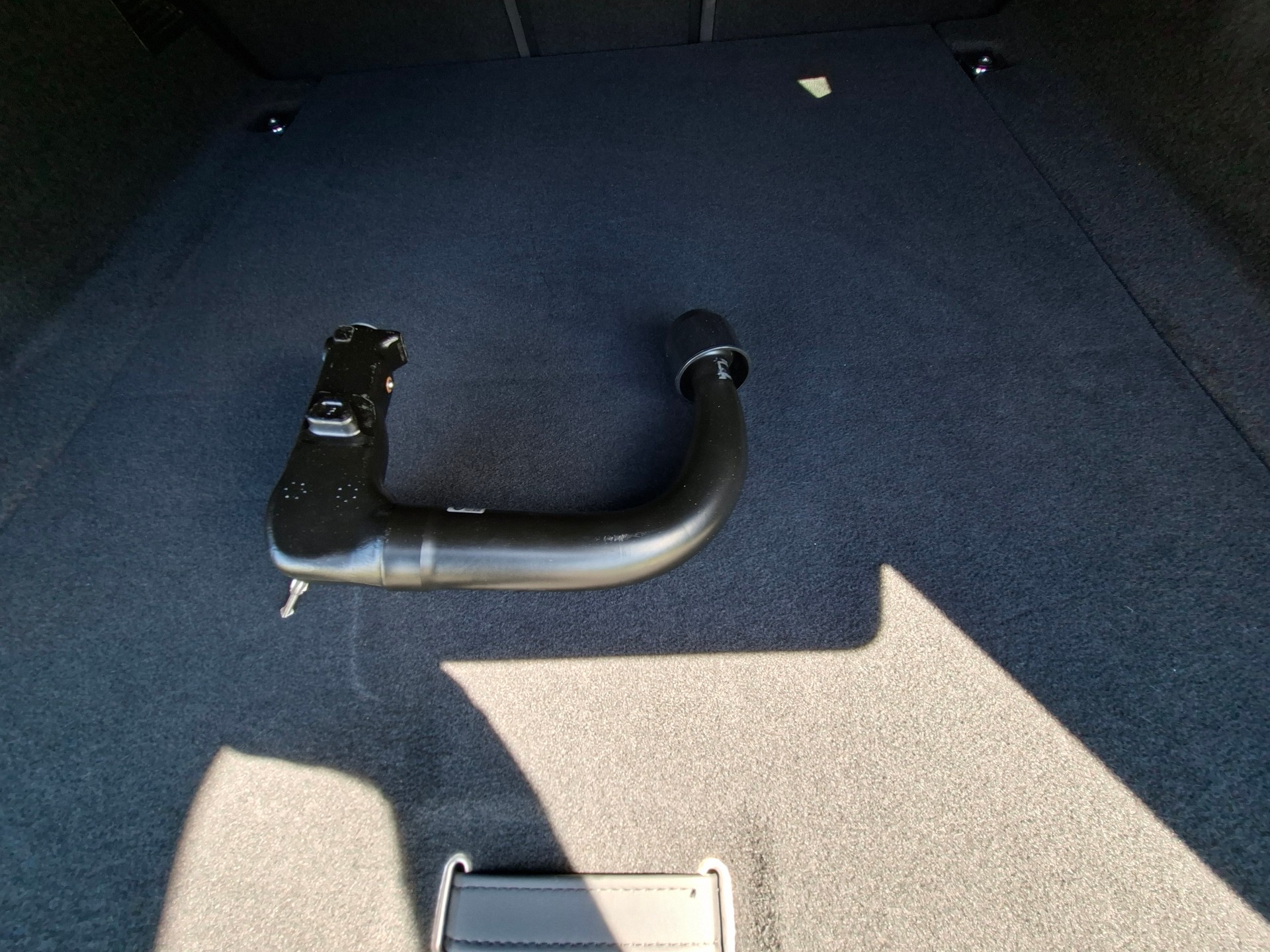 LAND ROVER Range Rover Velar R-Dynamic P 250 SE Automatic-image-18