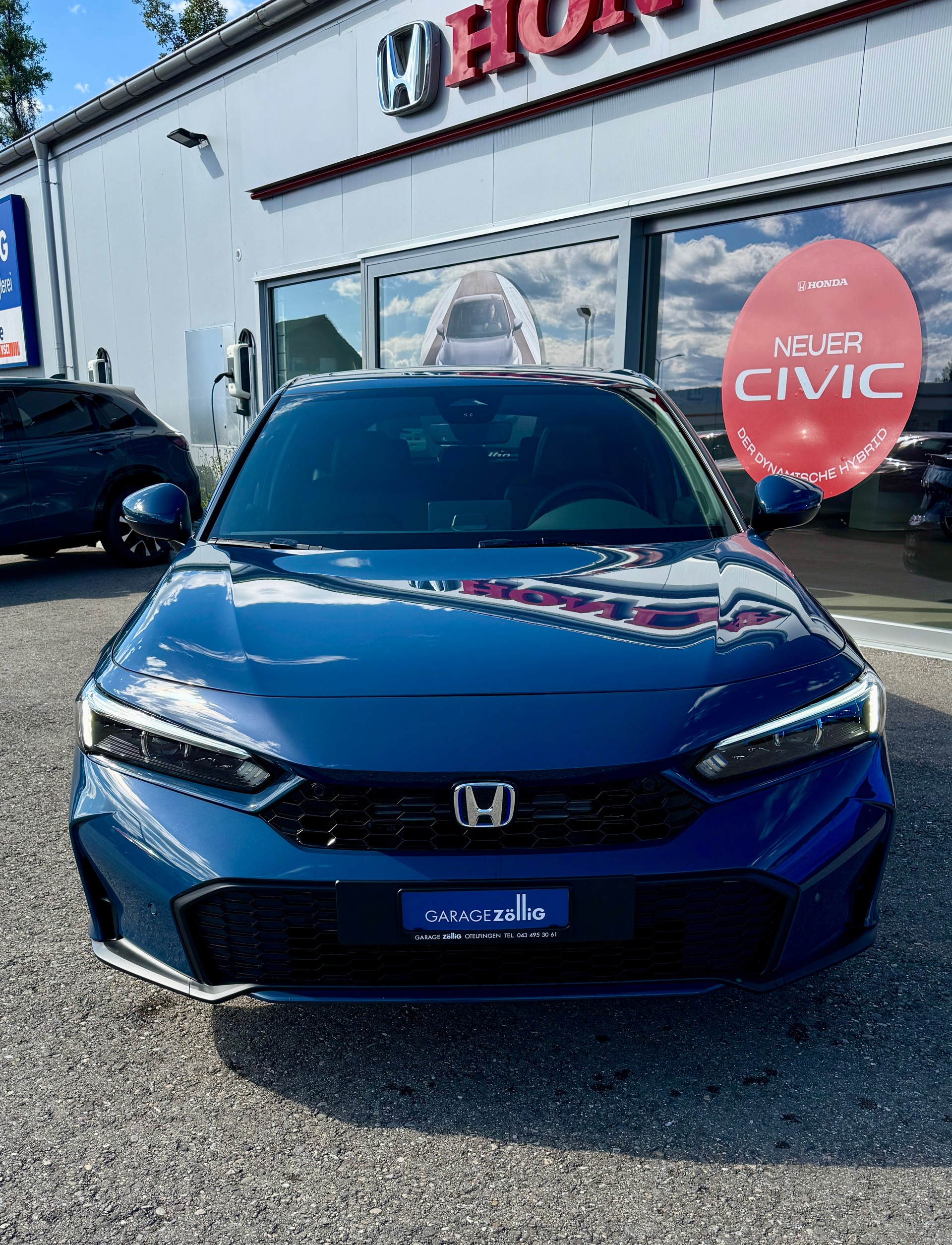 HONDA Civic 2.0 i-MMD HEV Advance 1.9% Leasing Aktion unschlagbar mit 8 Jahren Garantie-showroom-element-2