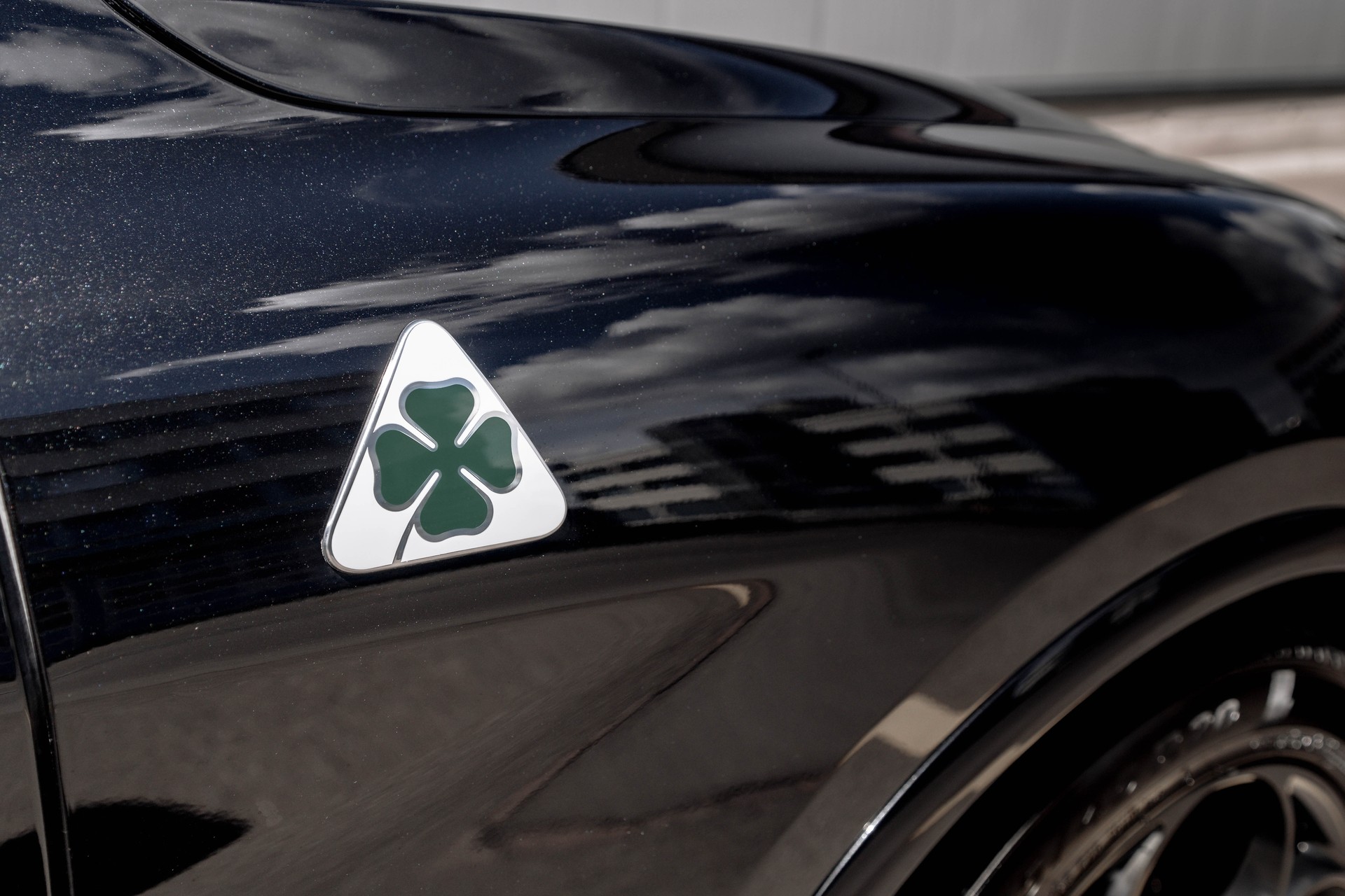 ALFA ROMEO Stelvio 2.9 V6 Quadrifoglio Q4 Automatic * FRISCH AB MFK * NEUE BREMSEN VO & HI * BREITER & TIEFER *-image-9