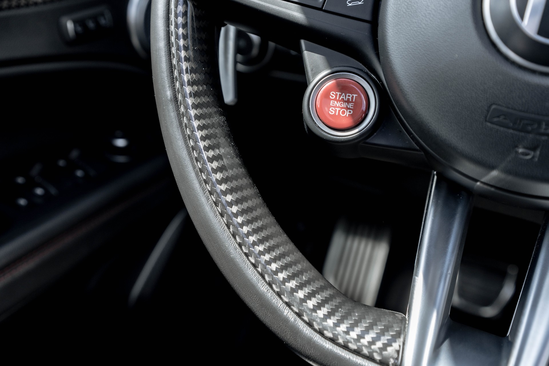 ALFA ROMEO Stelvio 2.9 V6 Quadrifoglio Q4 Automatic * FRISCH AB MFK * NEUE BREMSEN VO & HI * BREITER & TIEFER *-image-13