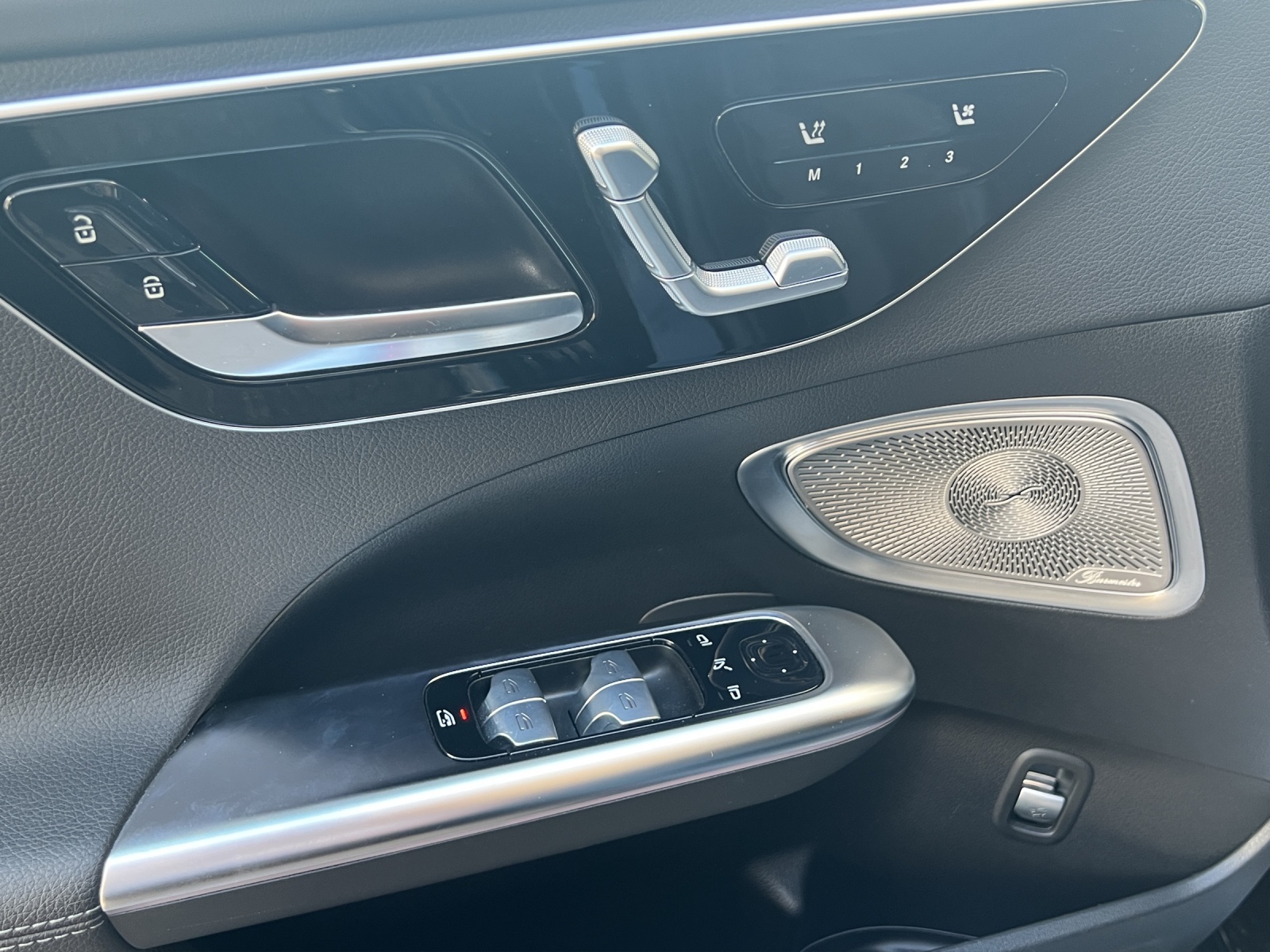 MERCEDES-BENZ C 43 AMG 4matic Kombi-image-13